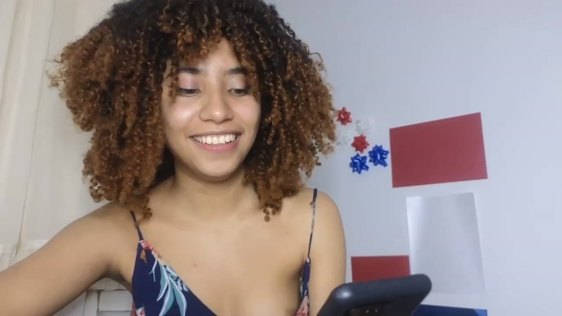 Gallery image thumbnail from Cofewithmilk's myfreecams stream on, 07/31/2023, 03:00 image 5 of 20