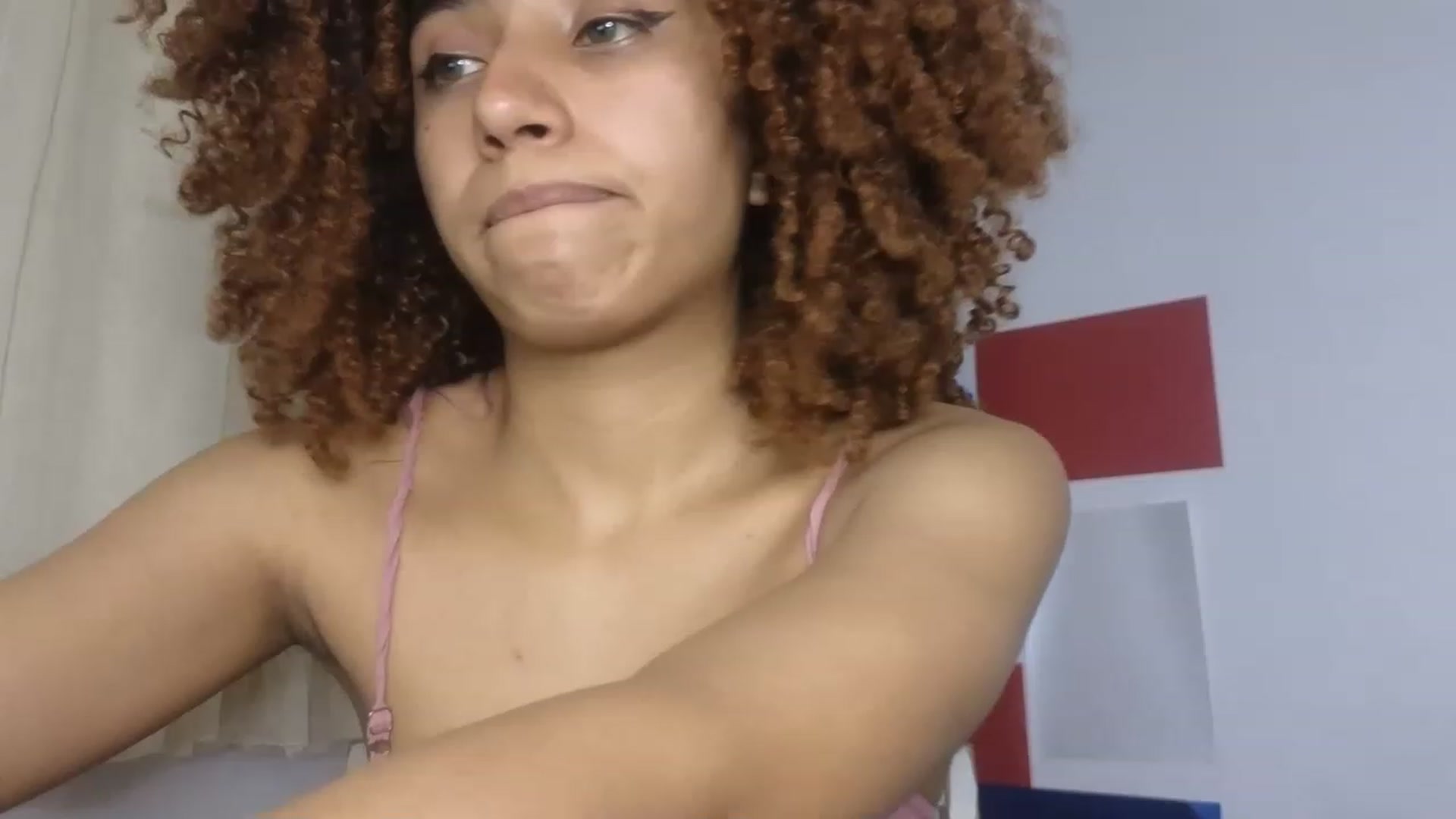 Gallery image thumbnail from Cofewithmilk's myfreecams stream on, 07/31/2023, 03:51 image 19 of 20