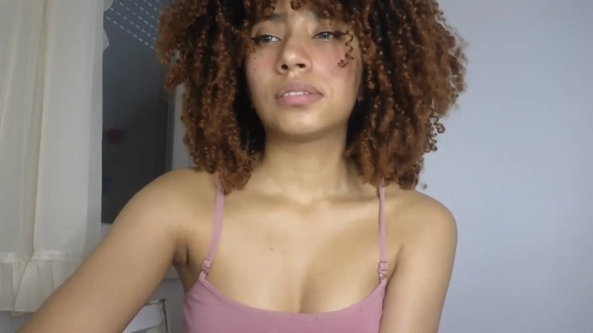 Gallery image thumbnail from Cofewithmilk's myfreecams stream on, 08/04/2023, 06:27 image 6 of 20