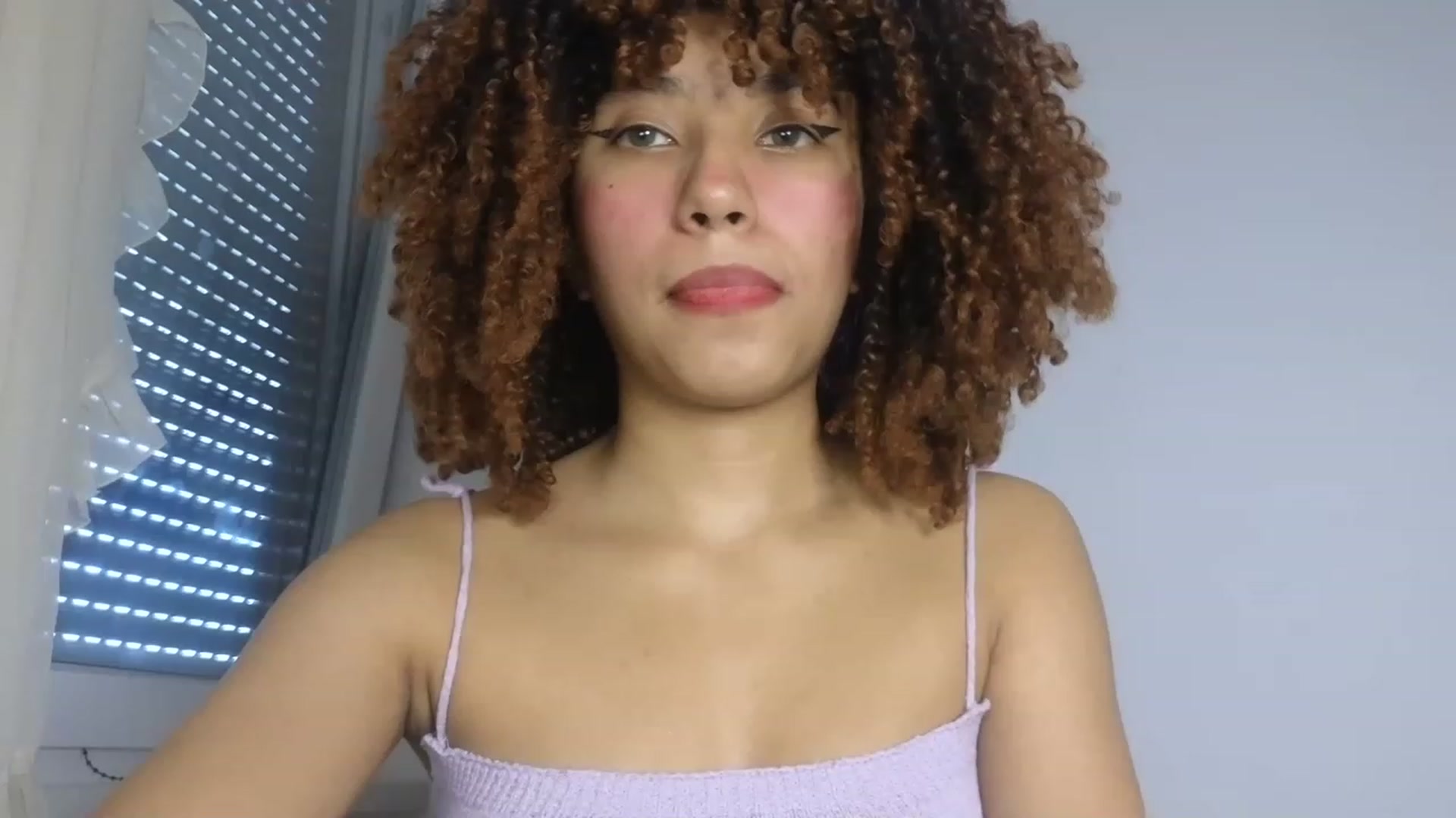 Gallery image thumbnail from Cofewithmilk's myfreecams stream on, 08/05/2023, 14:27 image 1 of 20