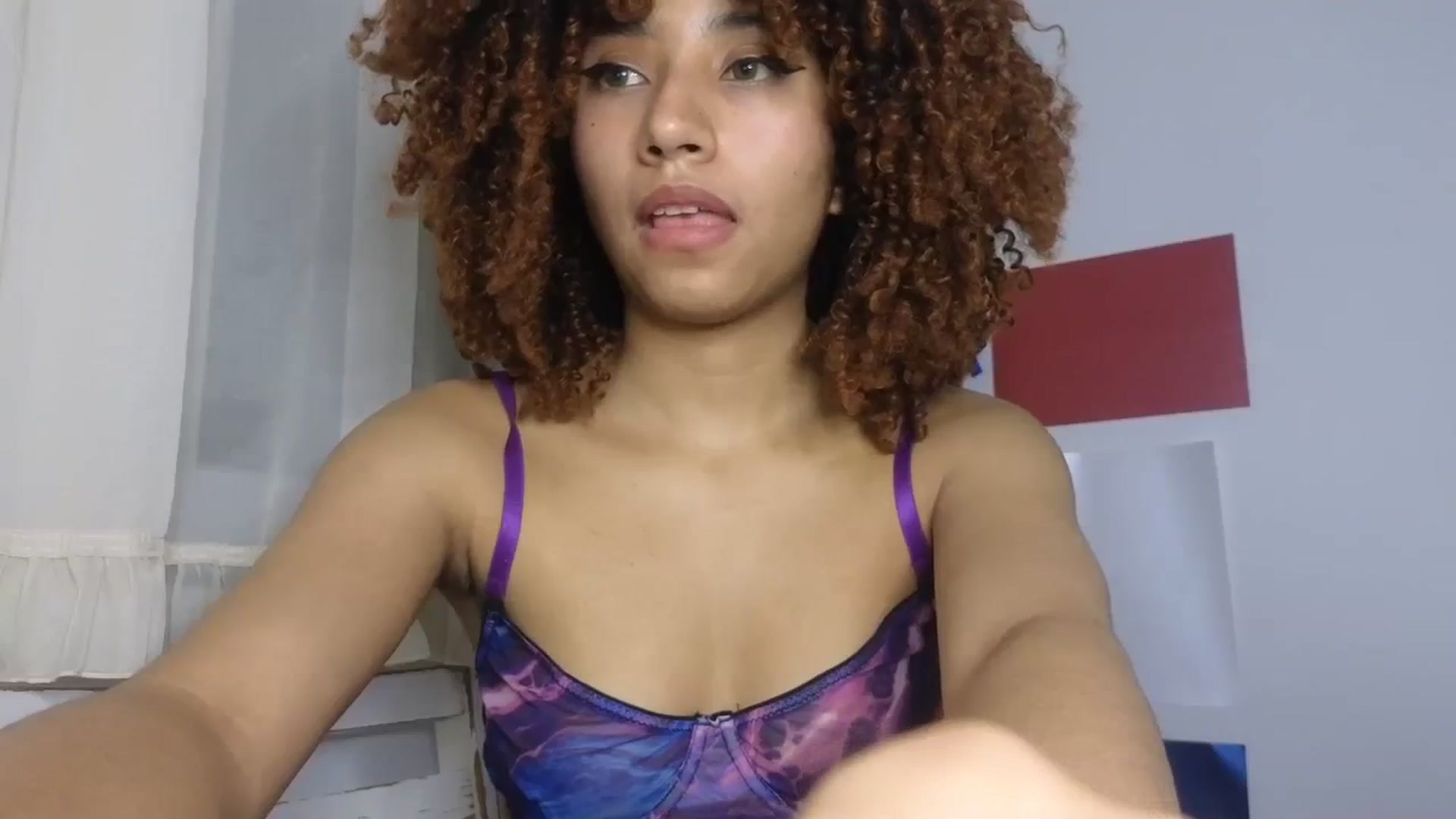 Gallery image thumbnail from Cofewithmilk's myfreecams stream on, 08/14/2023, 04:57 image 12 of 20