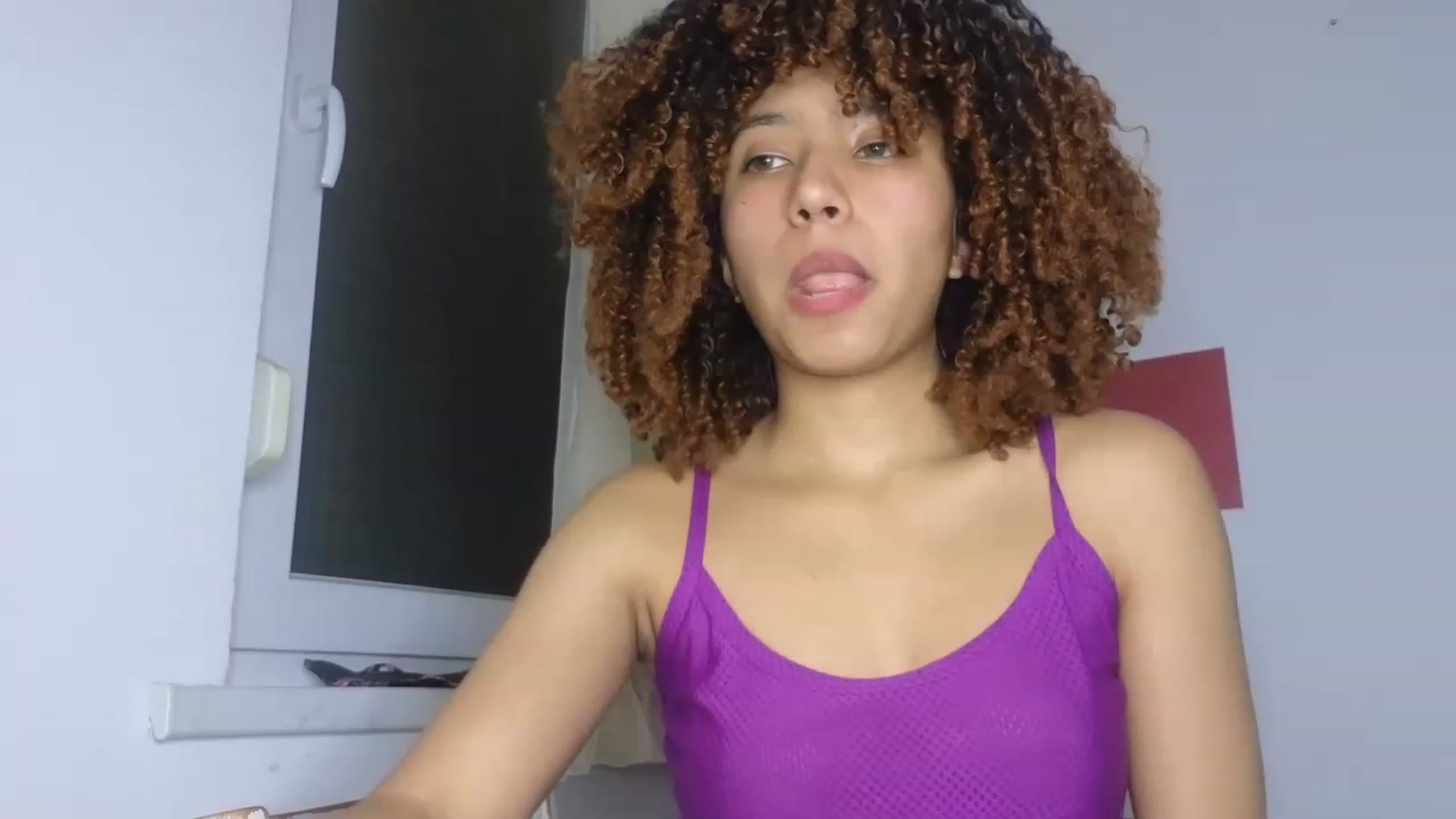 Gallery image thumbnail from Cofewithmilk's myfreecams stream on, 08/15/2023, 05:21 image 2 of 20