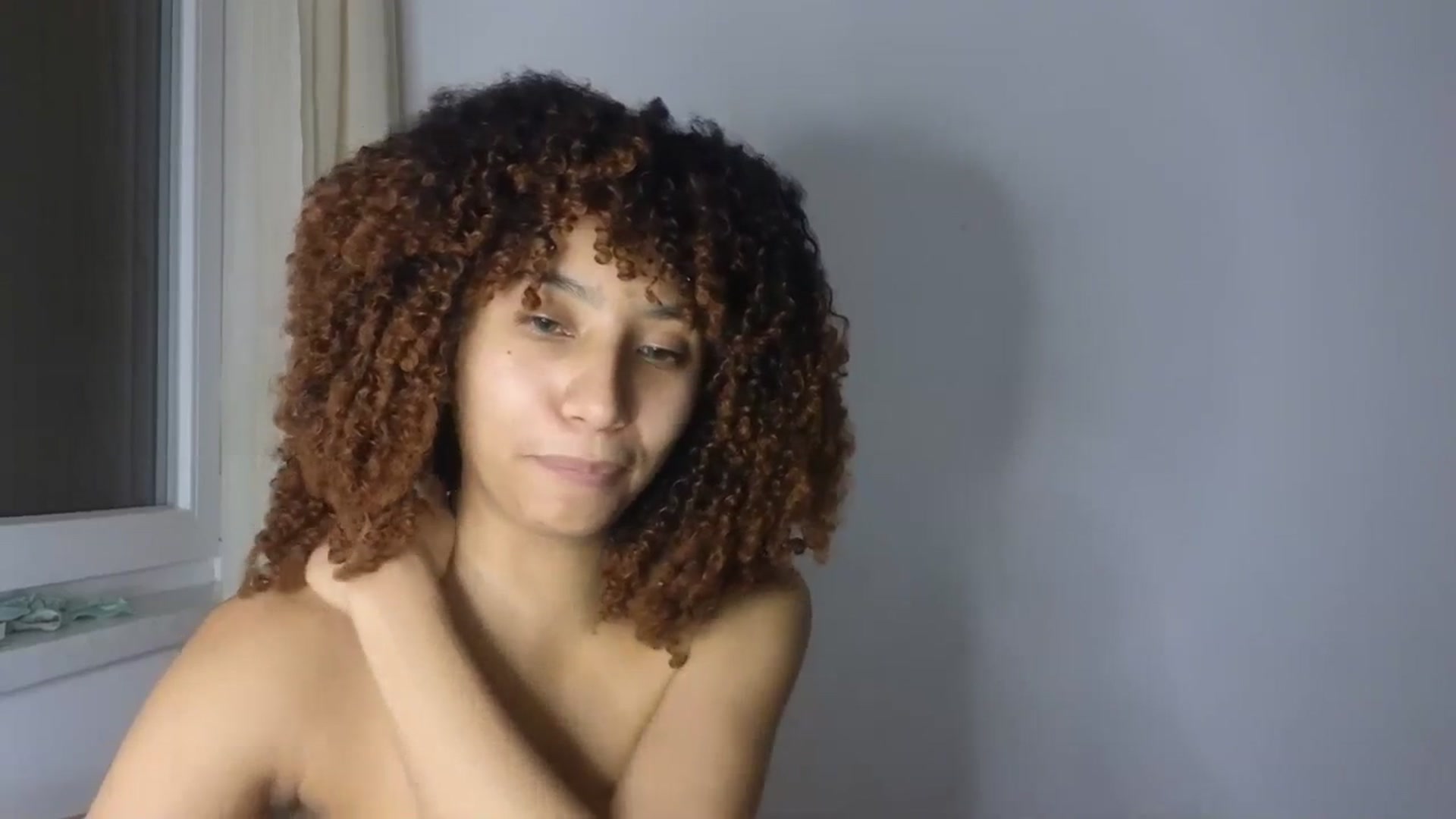 Gallery image thumbnail from Cofewithmilk's myfreecams stream on, 08/22/2023, 06:03 image 11 of 20