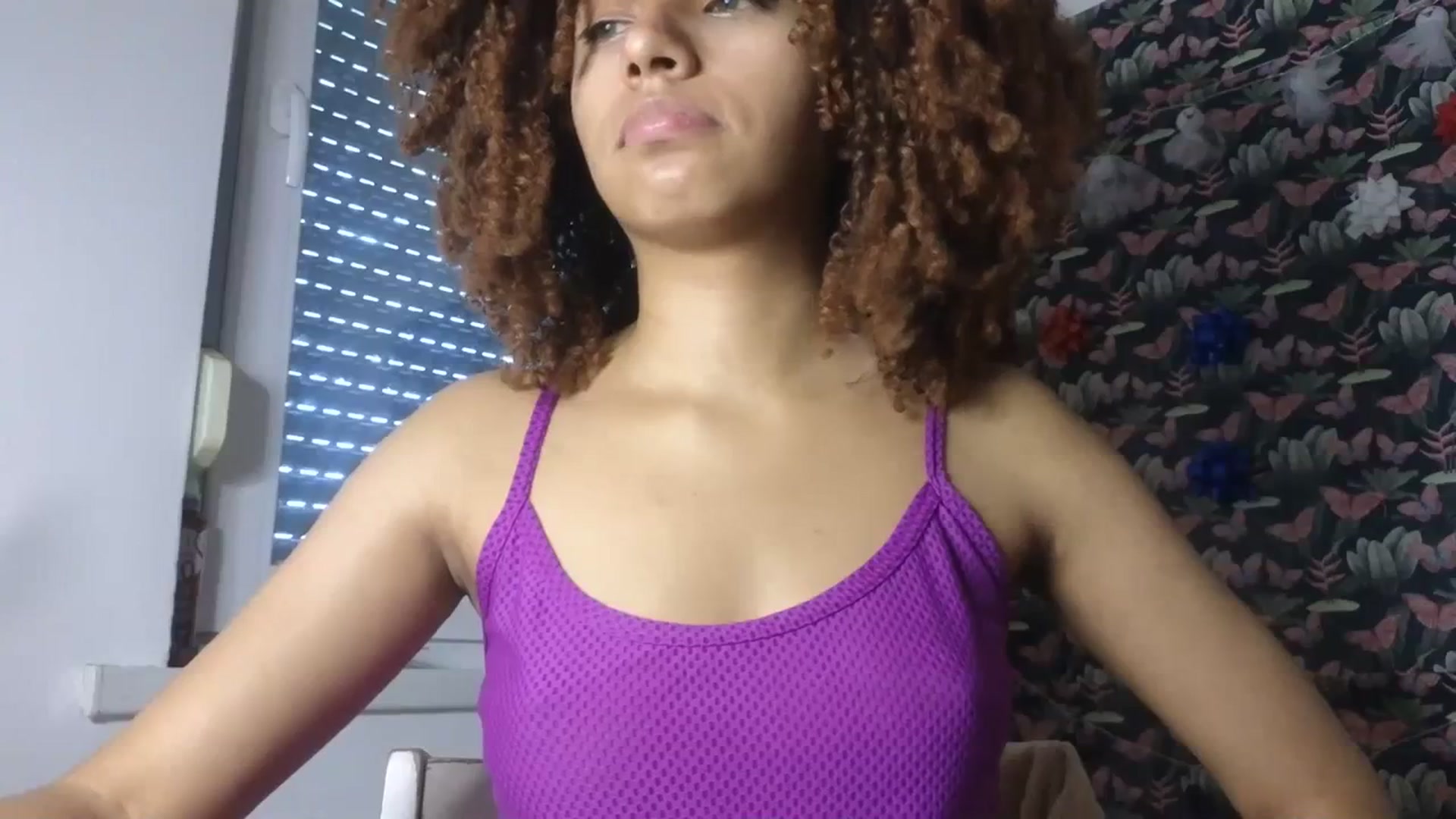 Gallery image thumbnail from Cofewithmilk's myfreecams stream on, 08/30/2023, 16:03 image 6 of 20