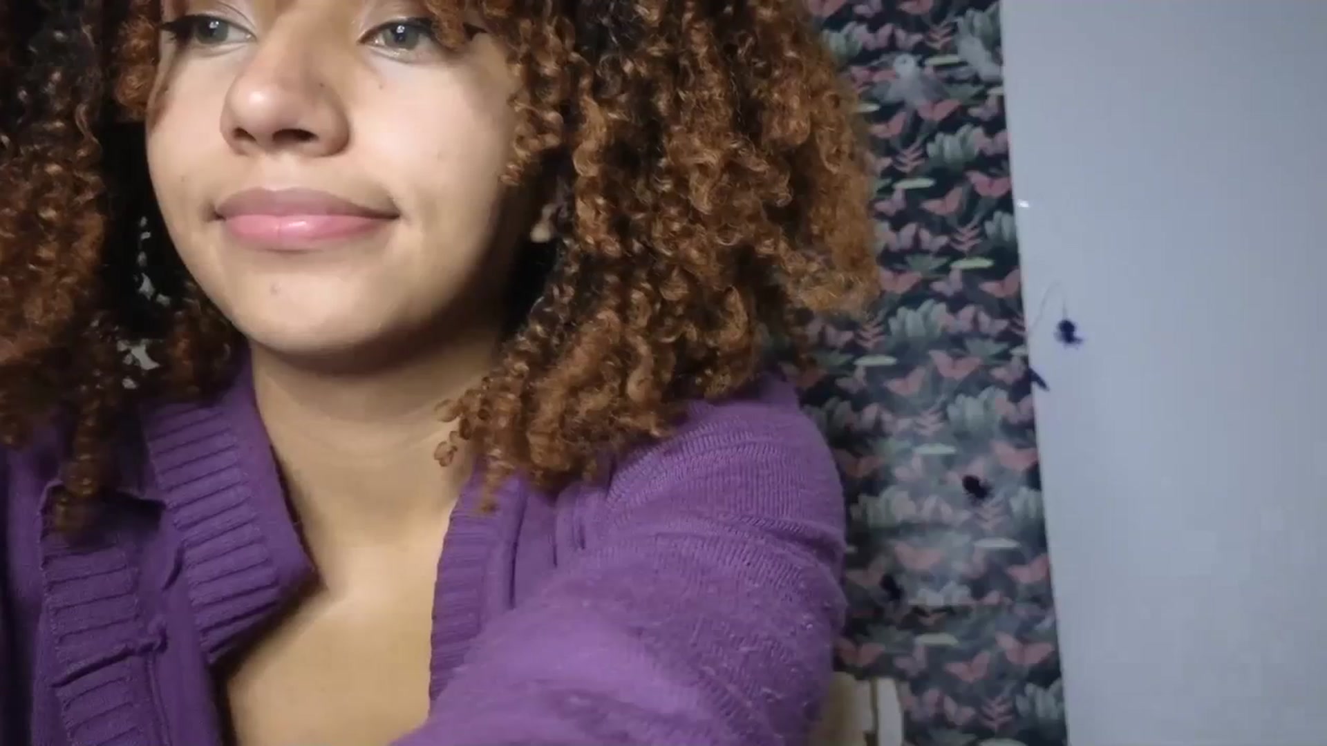 Gallery image thumbnail from Cofewithmilk's myfreecams stream on, 08/31/2023, 19:07 image 14 of 20