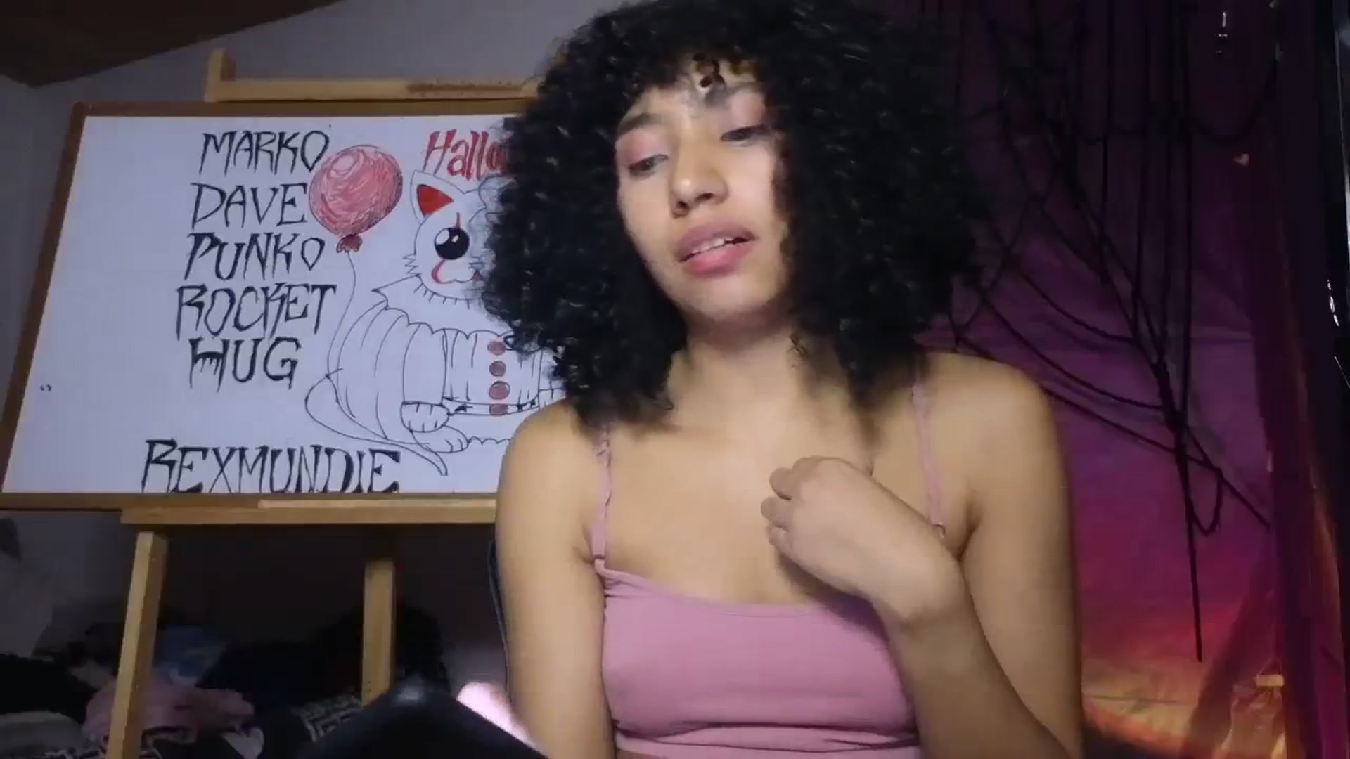 Gallery image thumbnail from Cofewithmilk's myfreecams stream on, 10/10/2023, 07:36 image 4 of 20