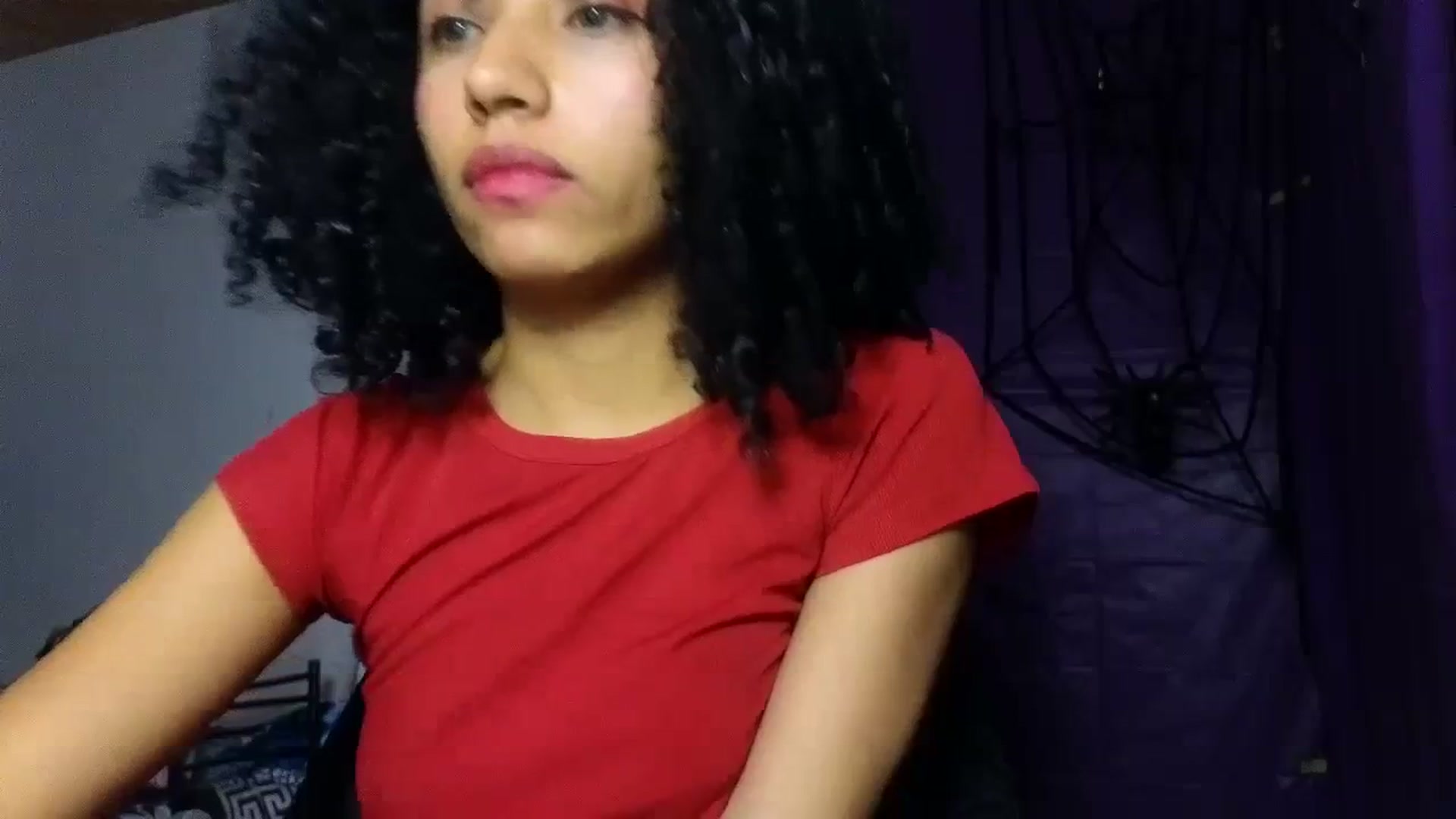 Gallery image thumbnail from Cofewithmilk's myfreecams stream on, 10/23/2023, 07:04 image 13 of 20