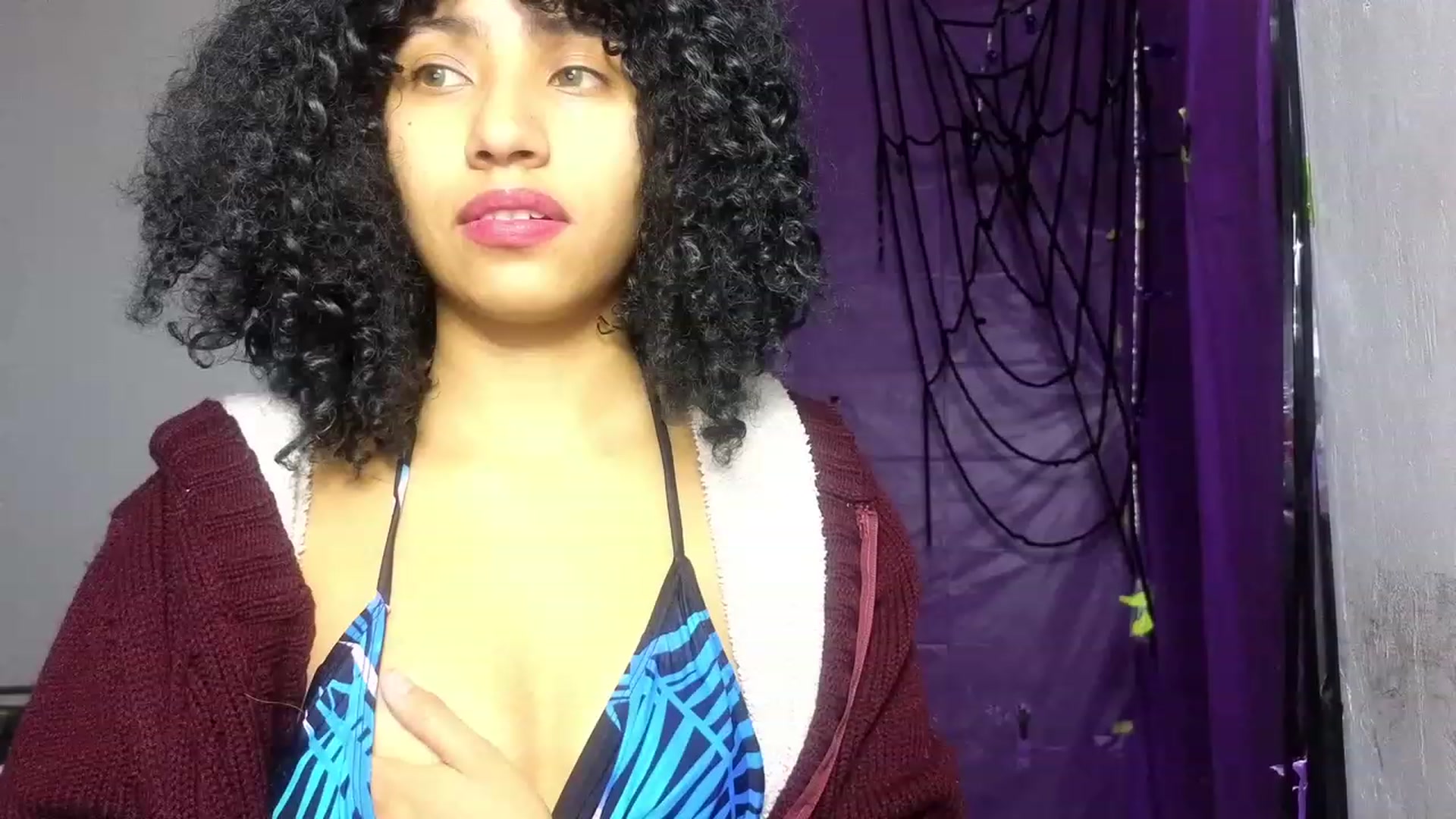 Gallery image thumbnail from Cofewithmilk's myfreecams stream on, 11/11/2023, 14:24 image 9 of 20