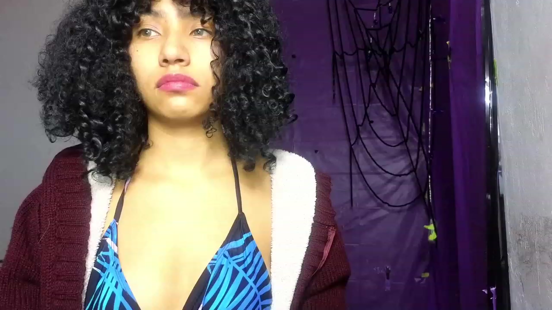 Gallery image thumbnail from Cofewithmilk's myfreecams stream on, 11/11/2023, 14:24 image 3 of 20