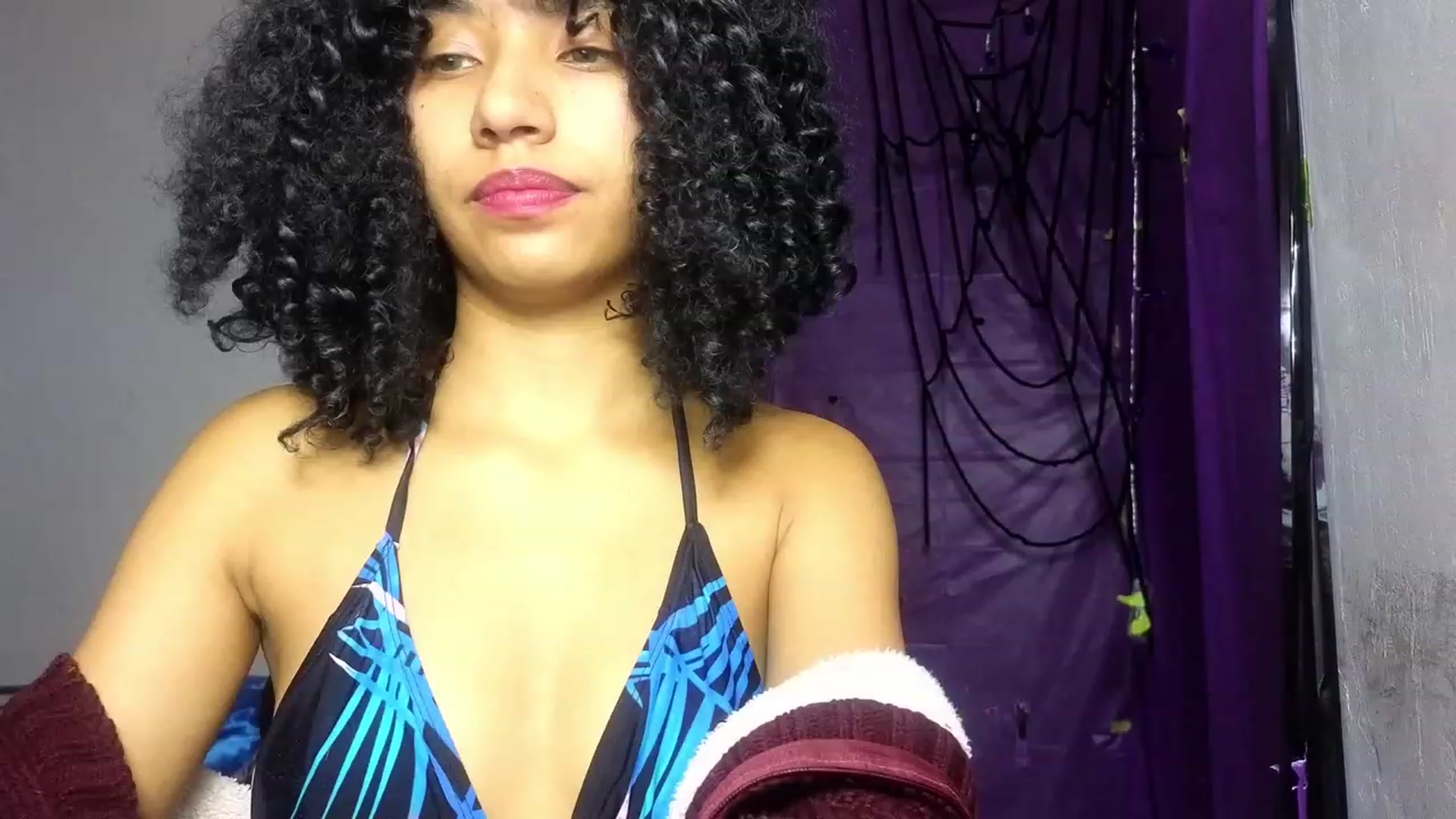 Gallery image thumbnail from Cofewithmilk's myfreecams stream on, 11/11/2023, 14:24 image 8 of 20