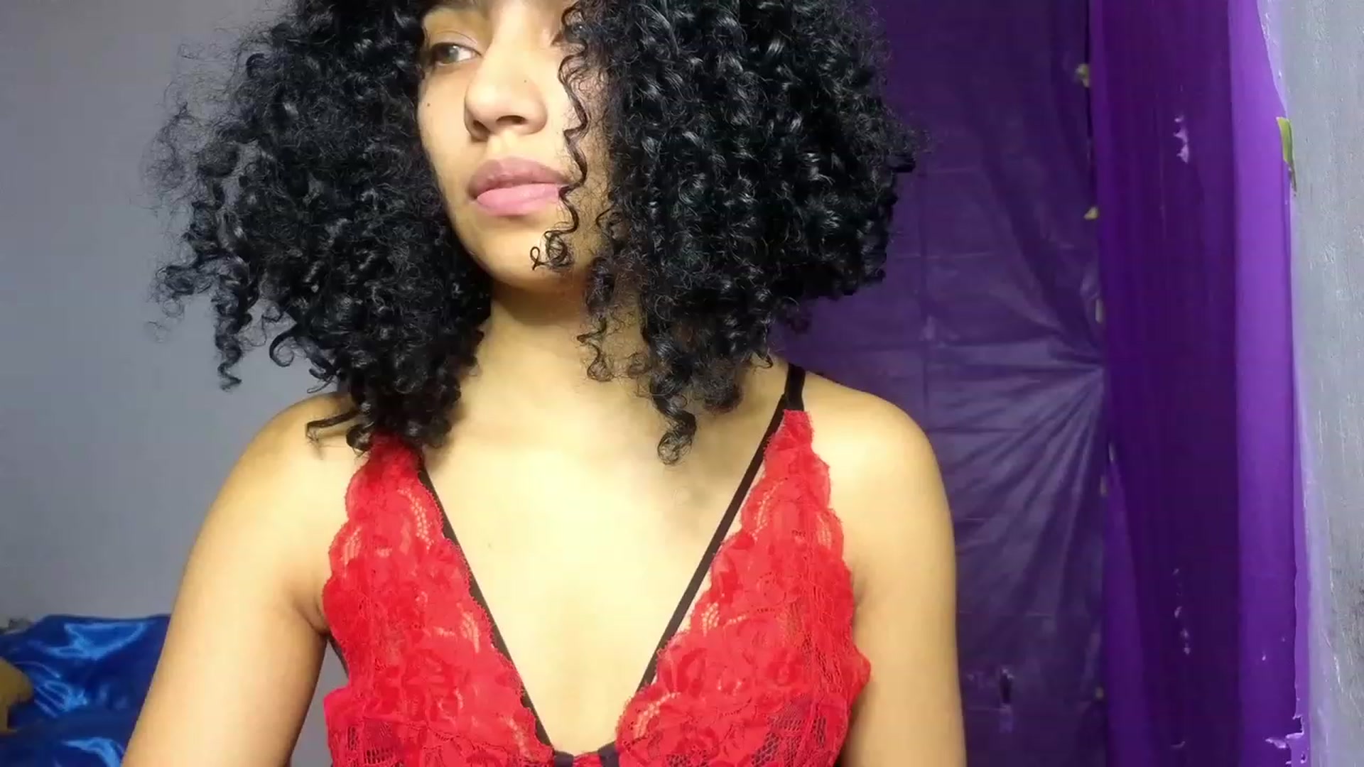 Gallery image thumbnail from Cofewithmilk's myfreecams stream on, 11/18/2023, 17:08 image 9 of 20