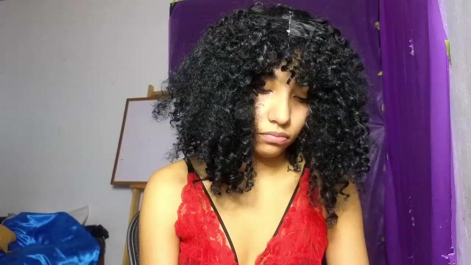 Gallery image thumbnail from Cofewithmilk's myfreecams stream on, 11/18/2023, 17:08 image 15 of 20