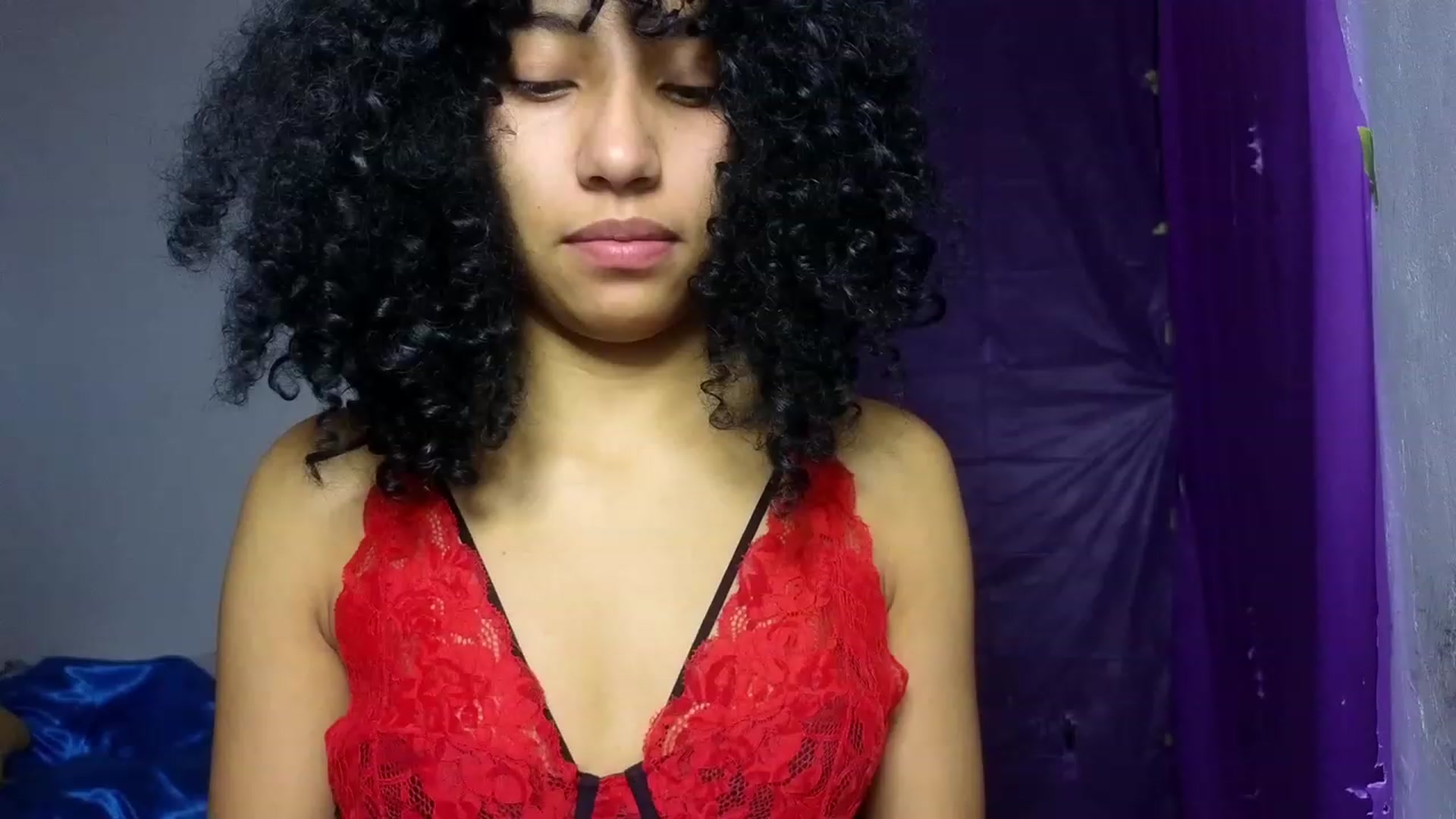 Gallery image thumbnail from Cofewithmilk's myfreecams stream on, 11/18/2023, 17:08 image 5 of 20