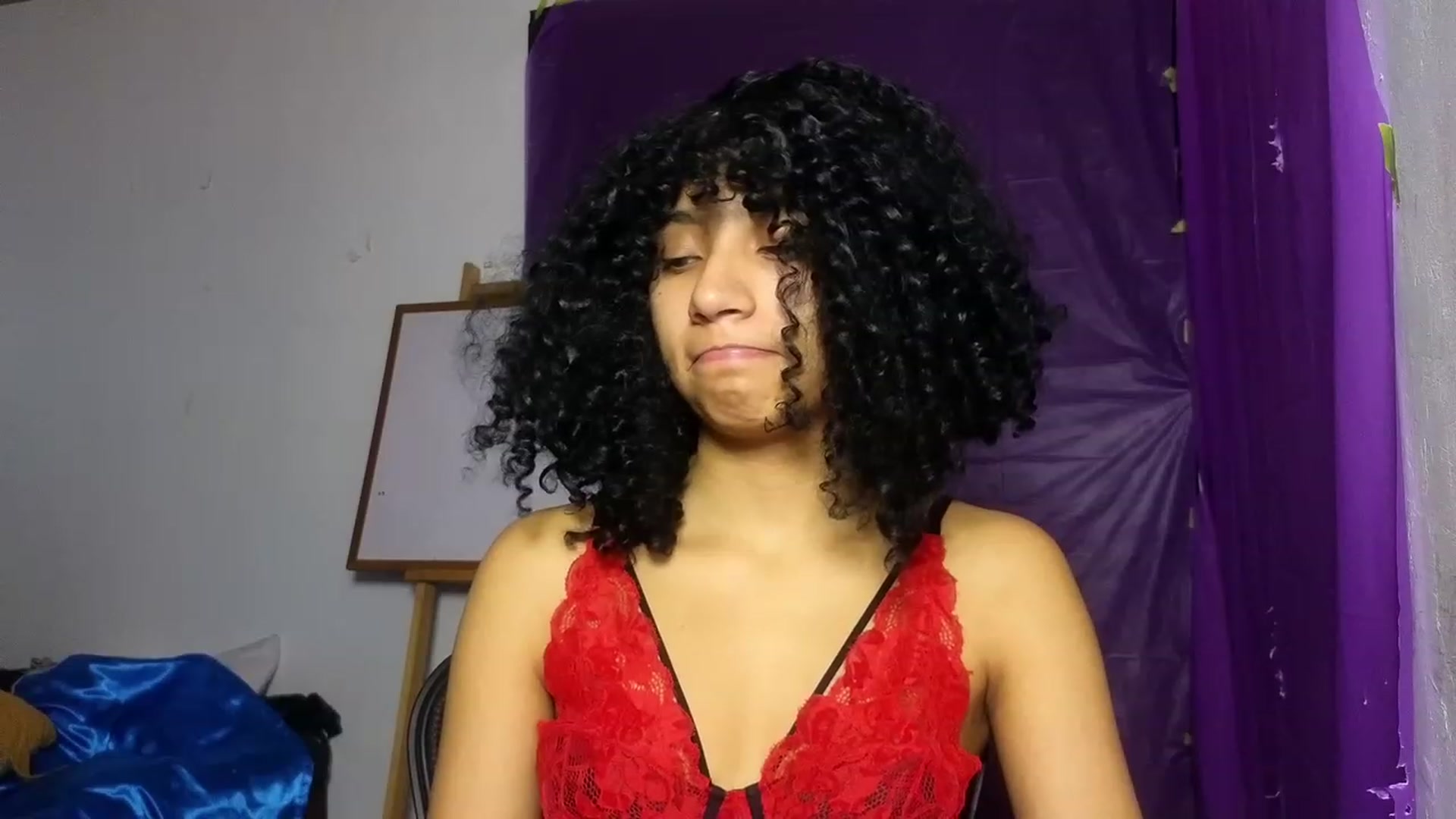 Gallery image thumbnail from Cofewithmilk's myfreecams stream on, 11/18/2023, 17:08 image 19 of 20