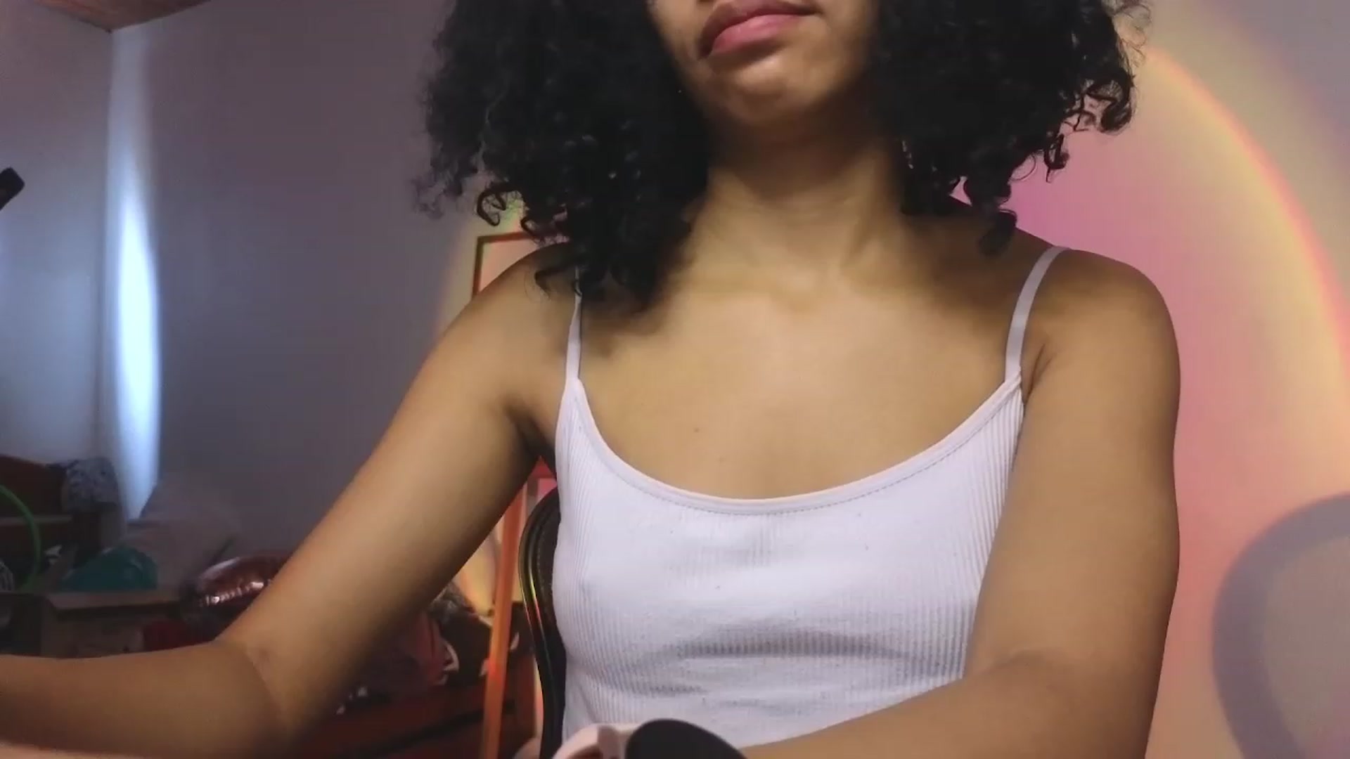 Gallery image thumbnail from Cofewithmilk's myfreecams stream on, 12/09/2023, 16:11 image 16 of 20