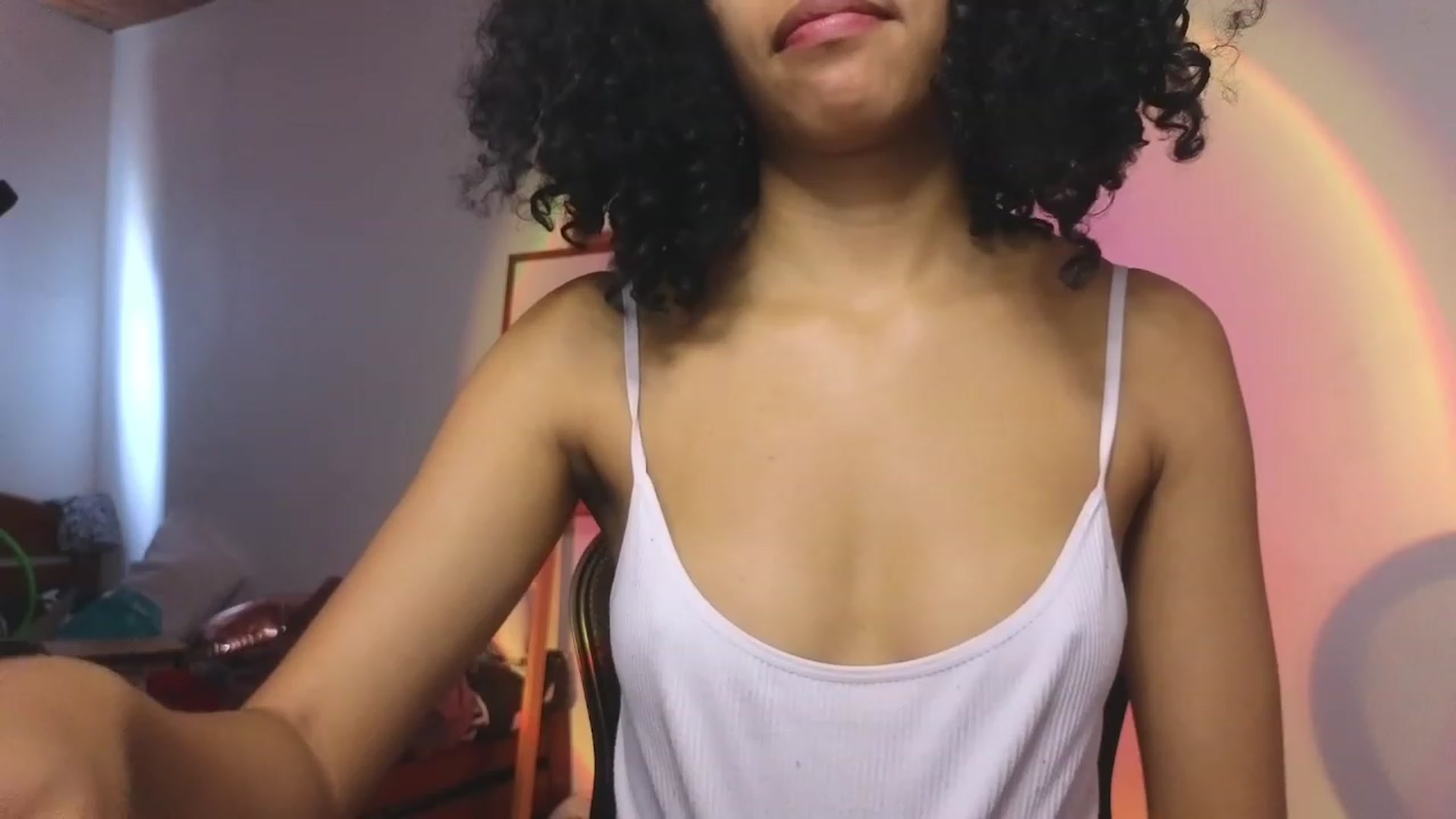 Gallery image thumbnail from Cofewithmilk's myfreecams stream on, 12/09/2023, 16:11 image 13 of 20