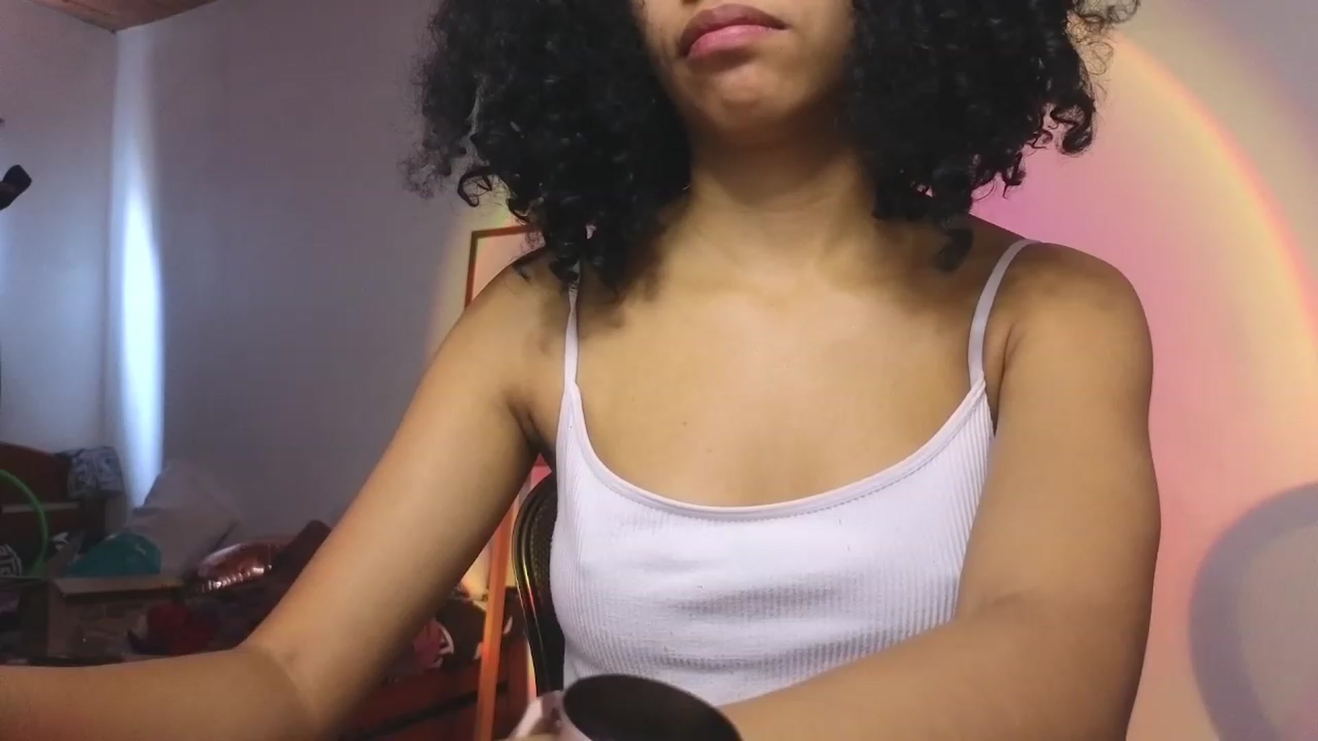 Gallery image thumbnail from Cofewithmilk's myfreecams stream on, 12/09/2023, 16:11 image 19 of 20