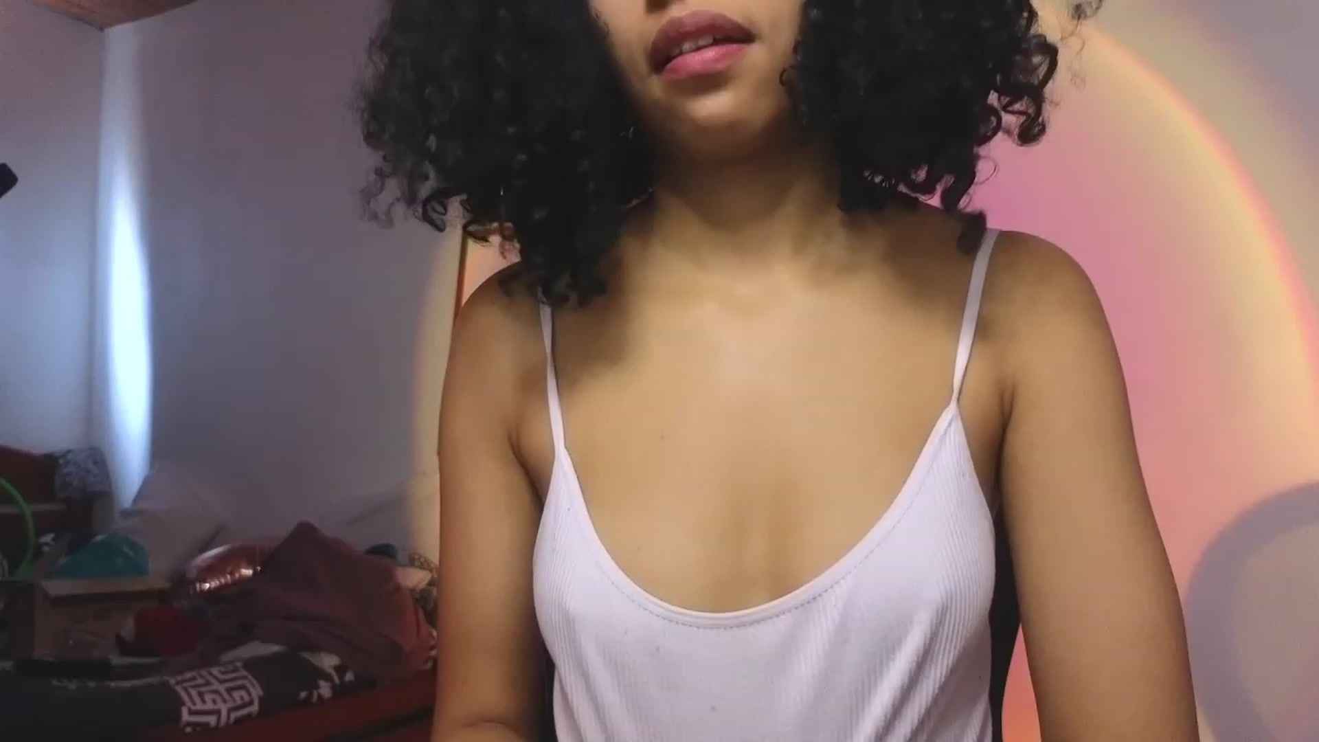 Gallery image thumbnail from Cofewithmilk's myfreecams stream on, 12/09/2023, 16:11 image 15 of 20