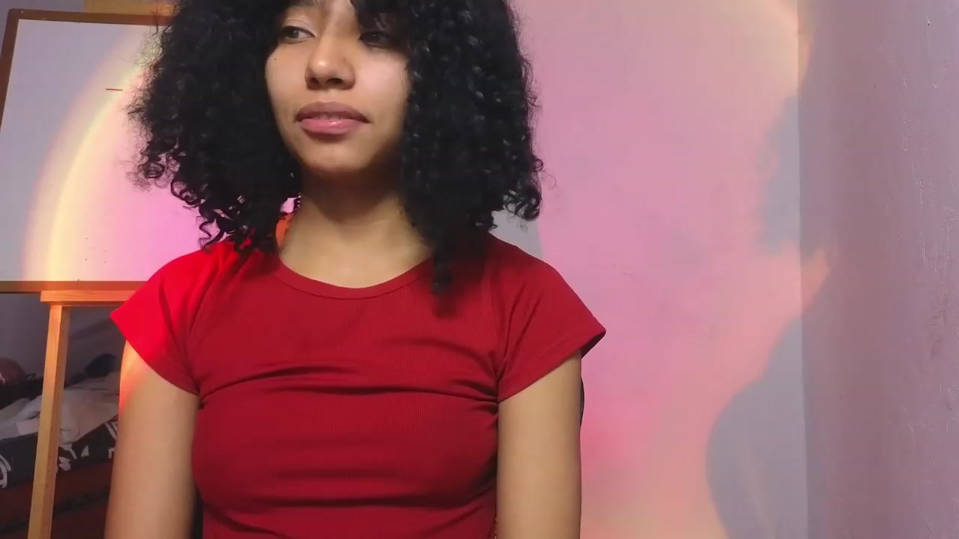 Gallery image thumbnail from Cofewithmilk's myfreecams stream on, 12/10/2023, 22:08 image 12 of 20