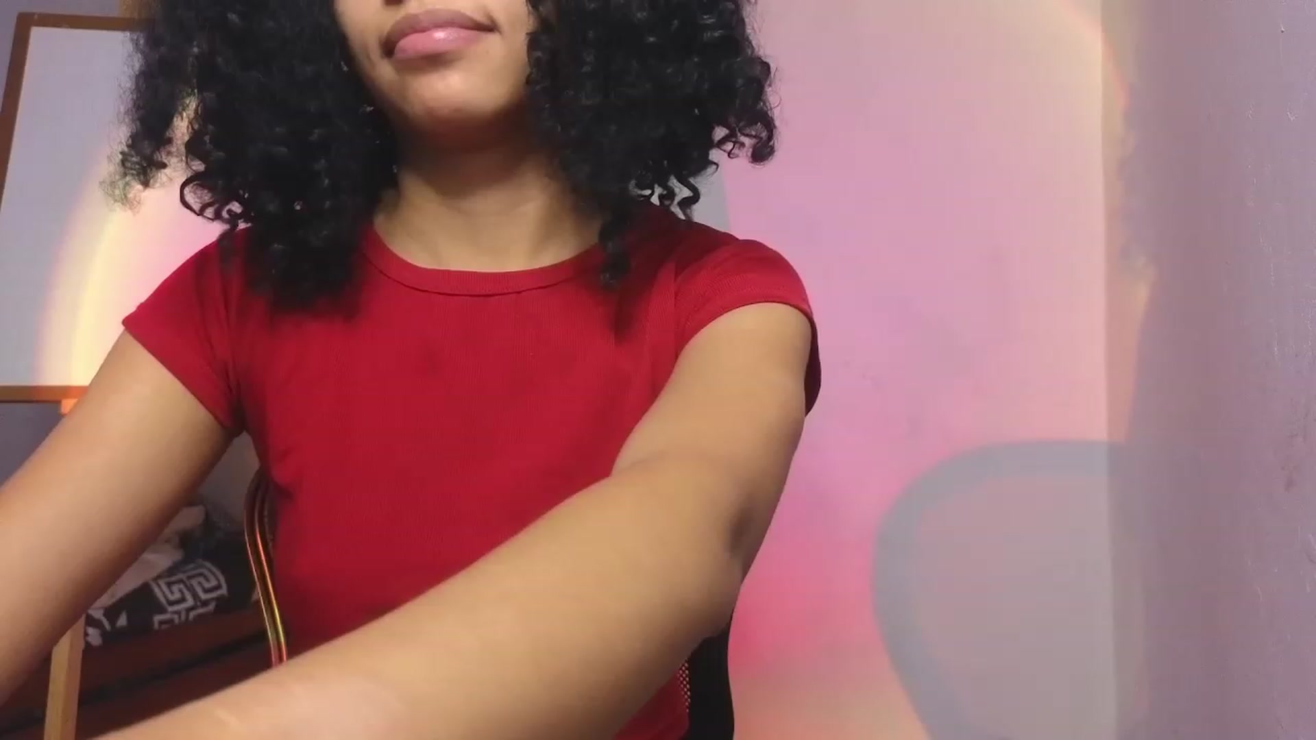 Gallery image thumbnail from Cofewithmilk's myfreecams stream on, 12/10/2023, 22:08 image 13 of 20