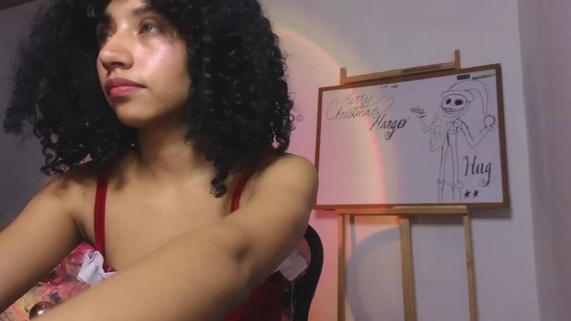 Gallery image thumbnail from Cofewithmilk's myfreecams stream on, 12/25/2023, 24:12 image 7 of 20