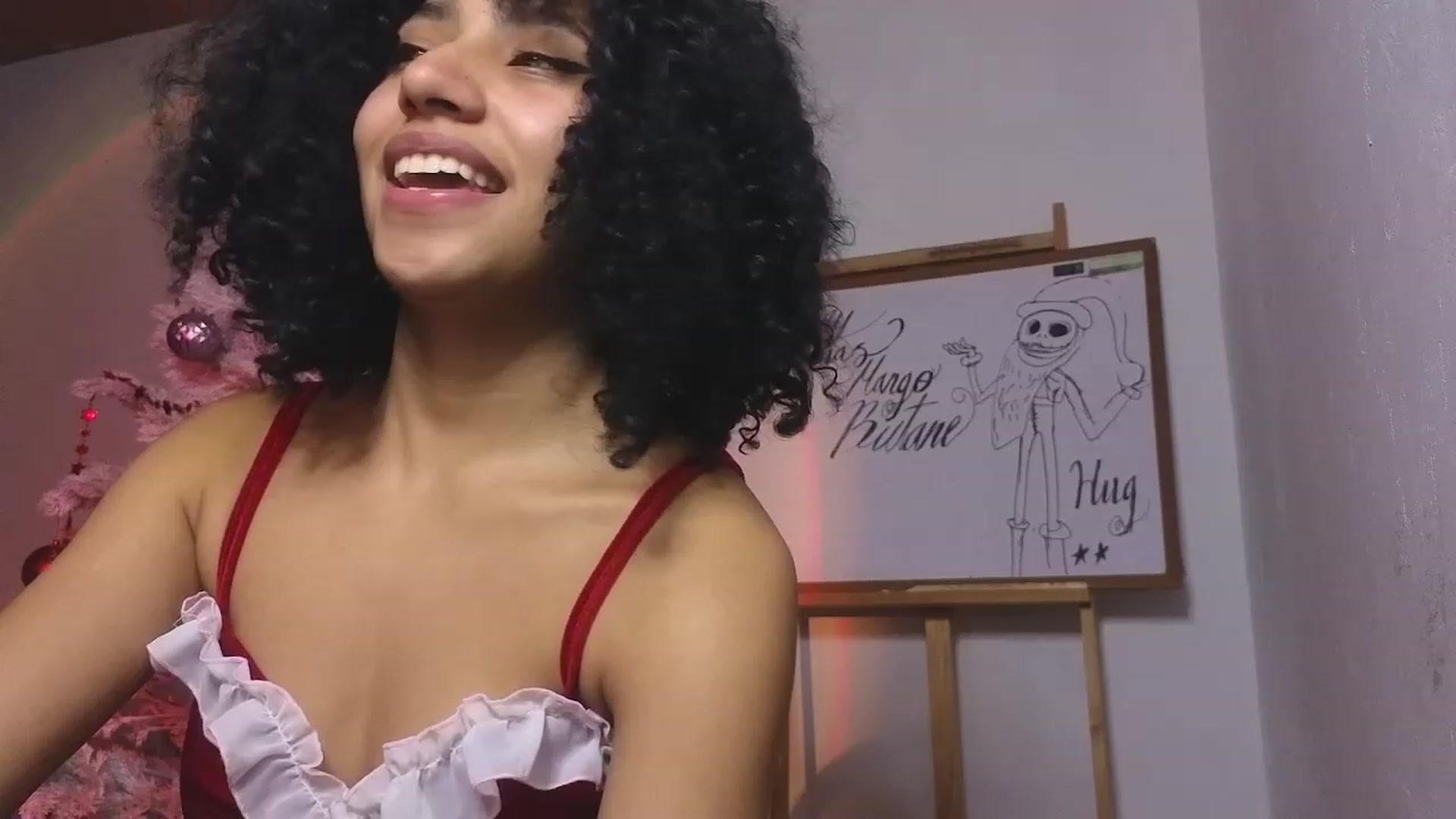 Gallery image thumbnail from Cofewithmilk's myfreecams stream on, 12/25/2023, 09:53 image 1 of 20