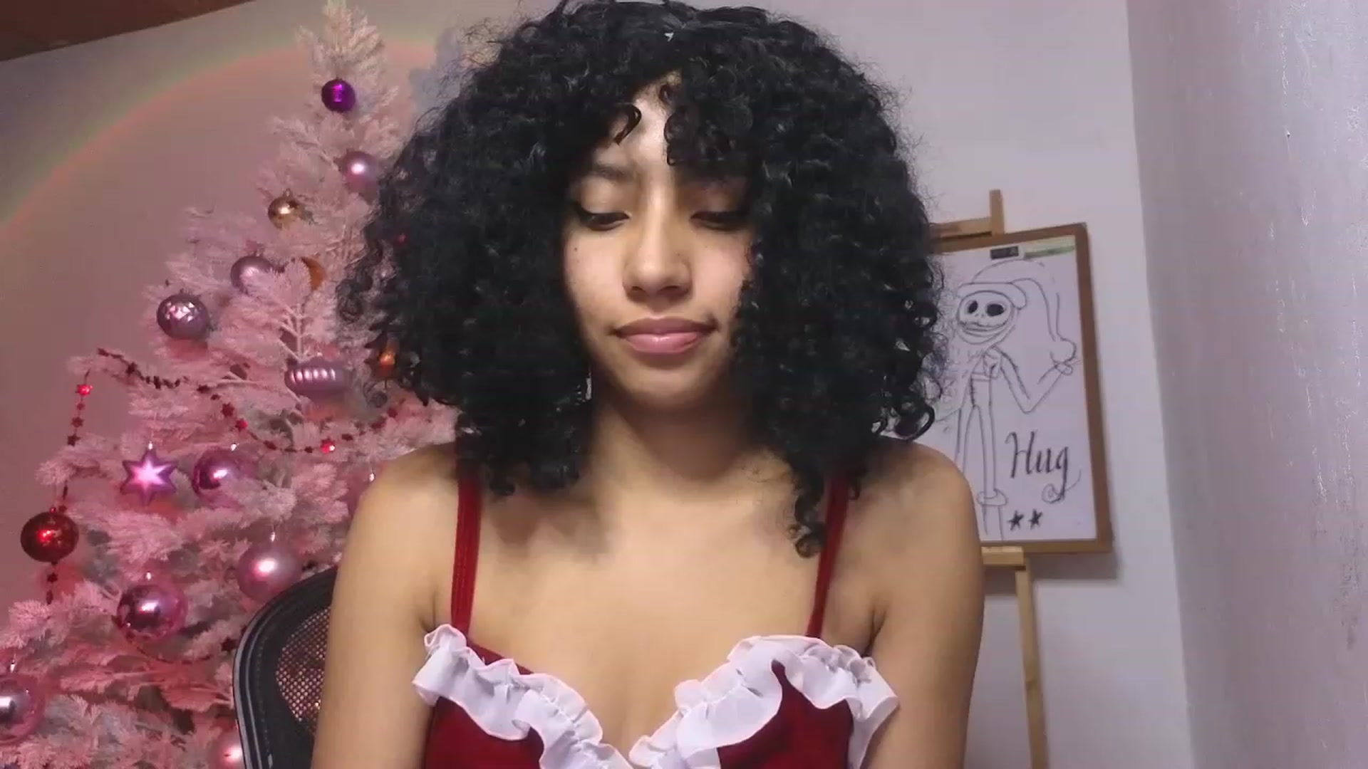 Gallery image thumbnail from Cofewithmilk's myfreecams stream on, 12/25/2023, 09:53 image 6 of 20