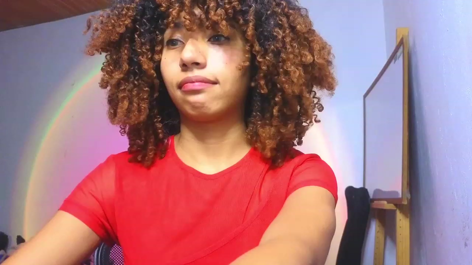 Gallery image thumbnail from Cofewithmilk's myfreecams stream on, 01/22/2024, 07:19 image 15 of 20