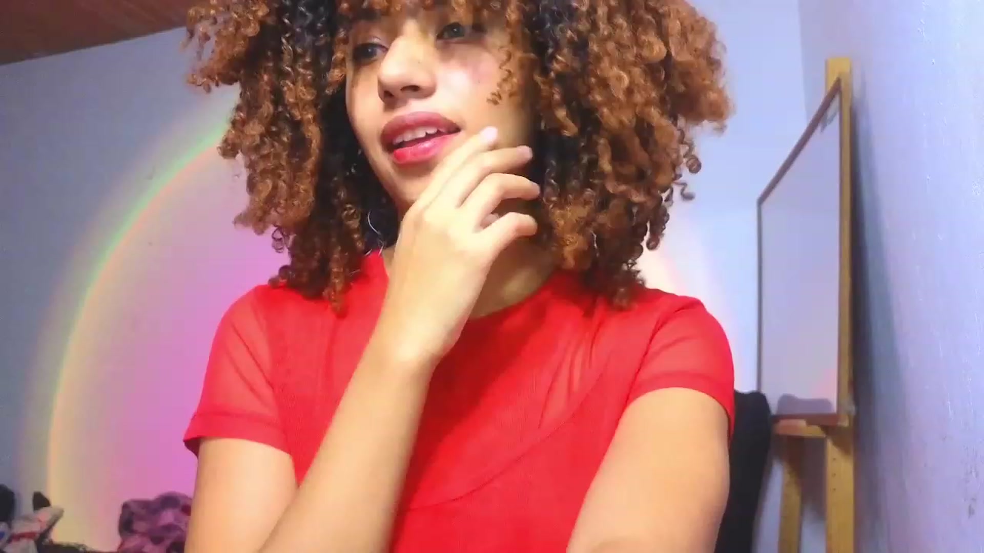 Gallery image thumbnail from Cofewithmilk's myfreecams stream on, 01/22/2024, 07:19 image 1 of 20