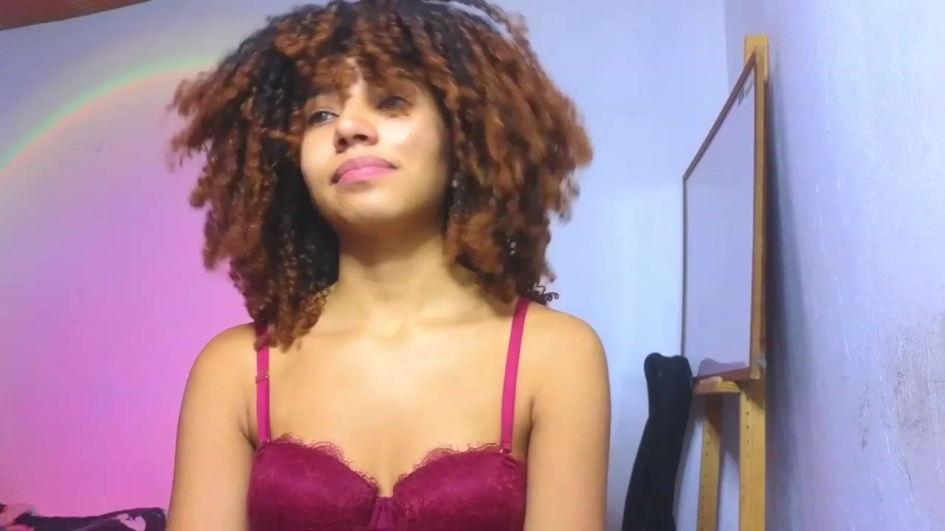Gallery image thumbnail from Cofewithmilk's myfreecams stream on, 01/25/2024, 19:29 image 14 of 20