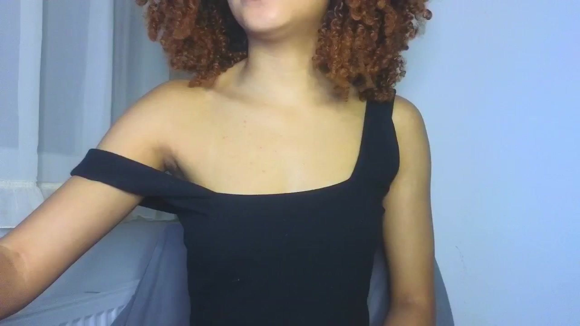 Gallery image thumbnail from Cofewithmilk's myfreecams stream on, 05/27/2024, 05:37 image 10 of 20