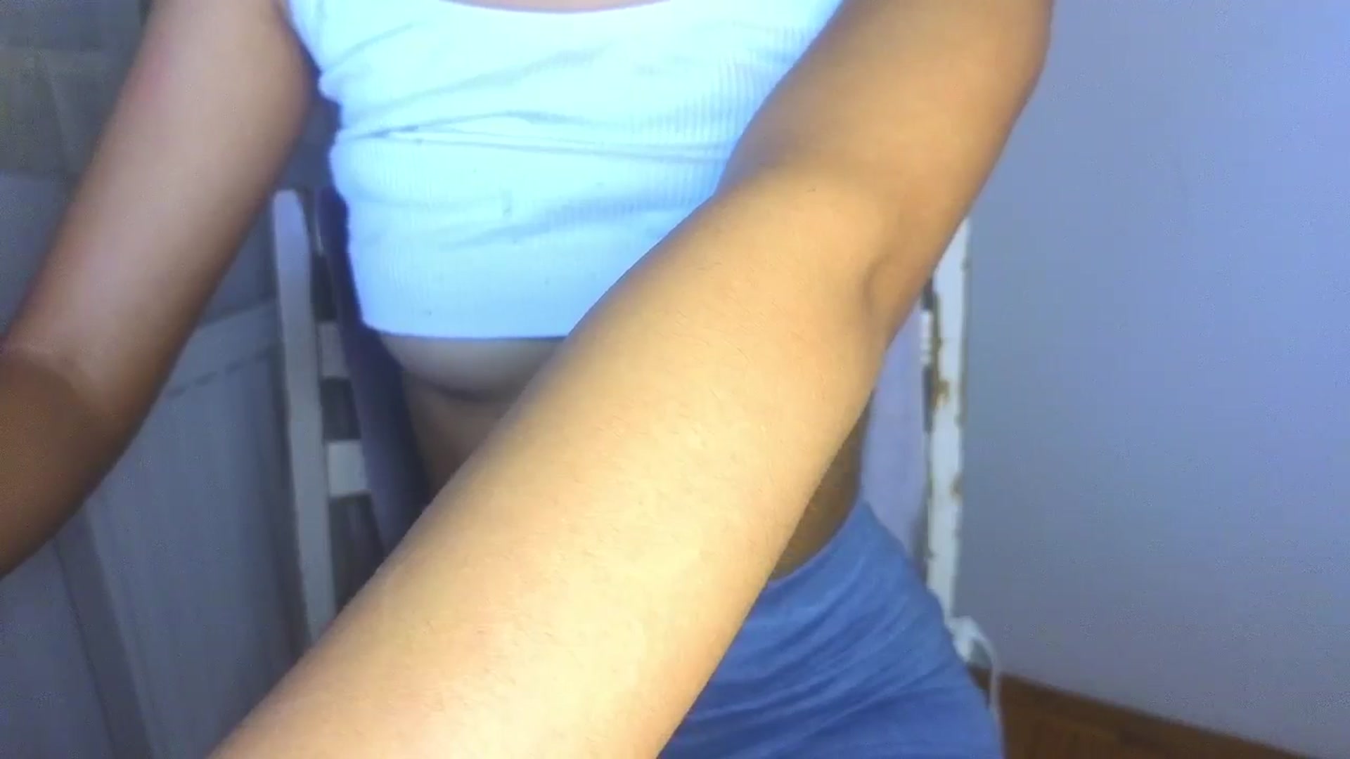 Gallery image thumbnail from Cofewithmilk's myfreecams stream on, 06/03/2024, 05:18 image 19 of 20