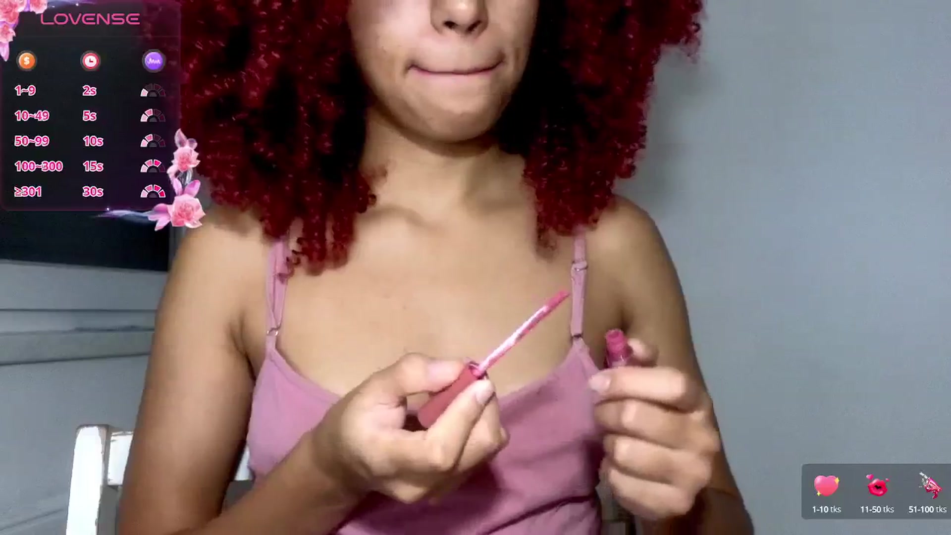 Gallery image thumbnail from Cofewithmilk's myfreecams stream on, 08/27/2024, 15:03 image 16 of 20