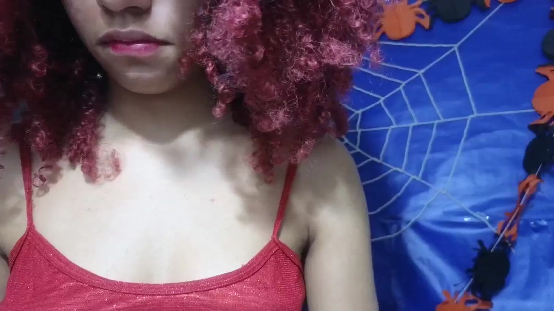 Gallery image thumbnail from Cofewithmilk's myfreecams stream on, 10/14/2024, 13:23 image 17 of 20
