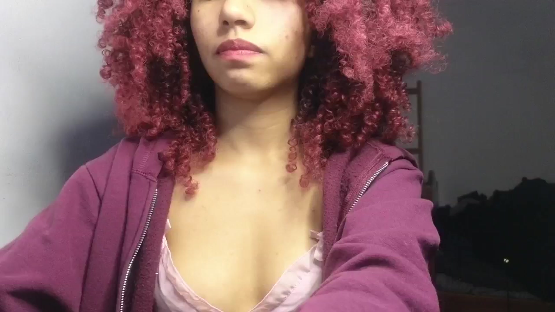 Gallery image thumbnail from Cofewithmilk's myfreecams stream on, 12/03/2024, 07:31 image 13 of 20