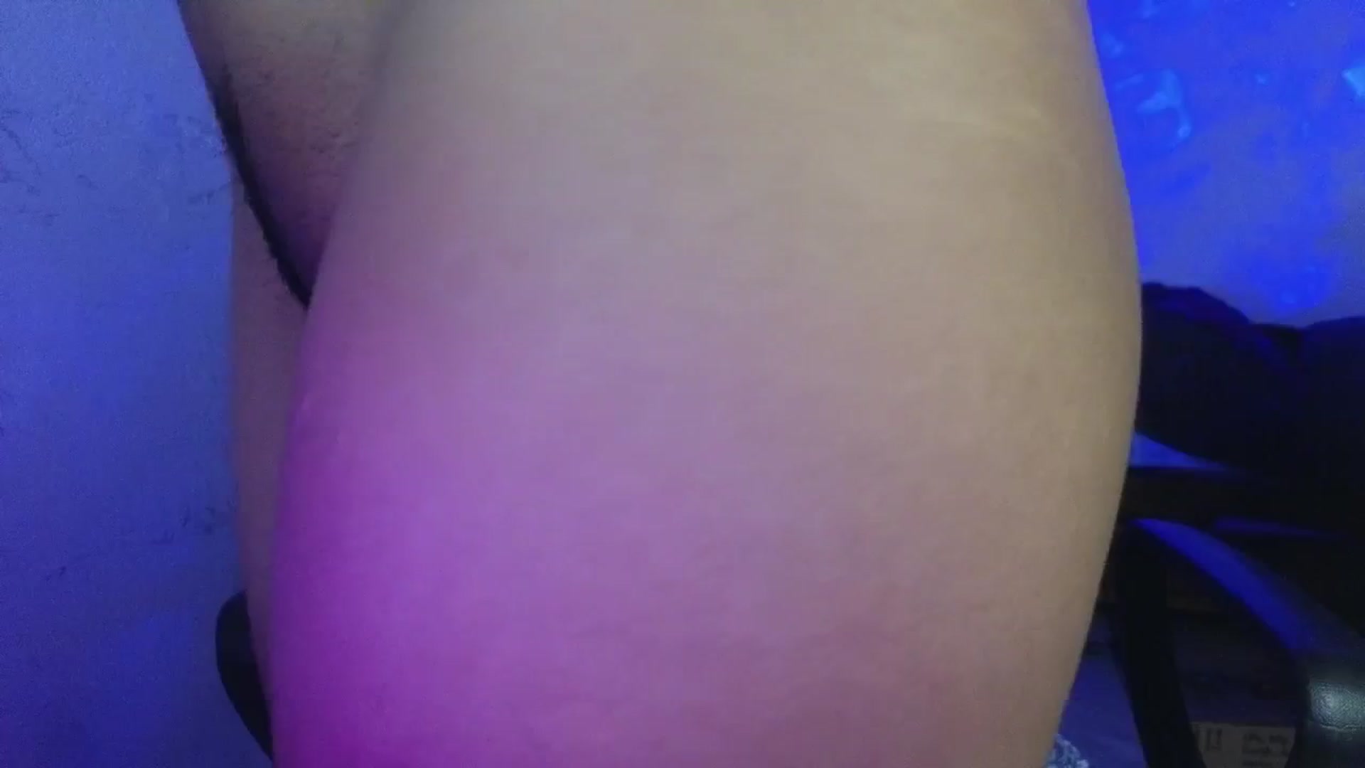 Gallery image thumbnail from Cofewithmilk's myfreecams stream on, 12/21/2024, 09:13 image 5 of 20