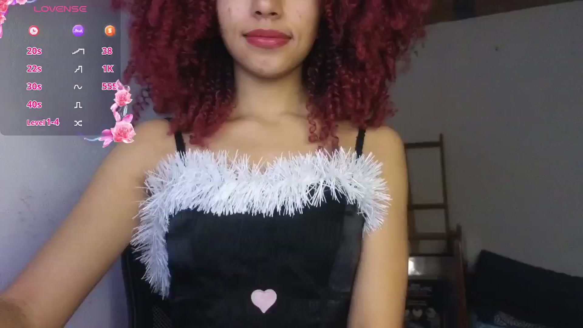Gallery image thumbnail from Cofewithmilk's myfreecams stream on, 12/25/2024, 09:35 image 10 of 20