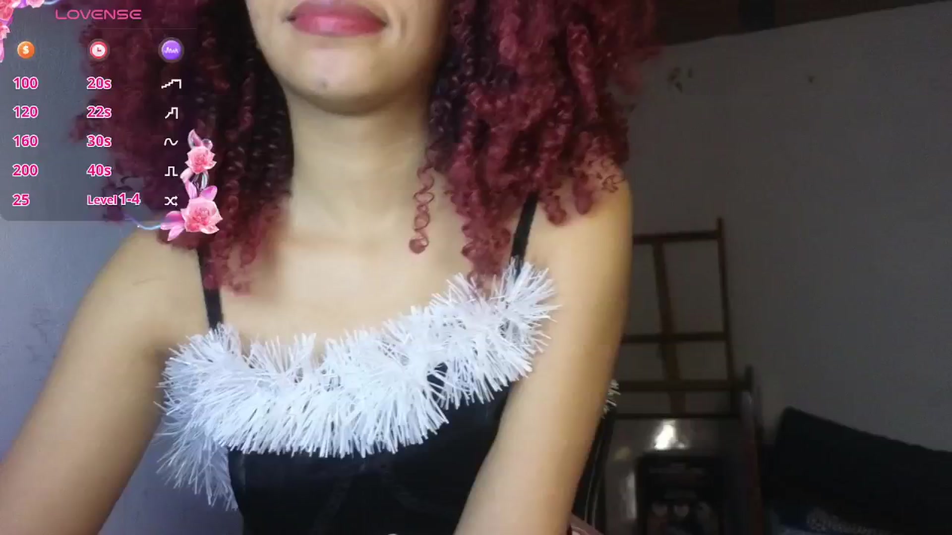 Gallery image thumbnail from Cofewithmilk's myfreecams stream on, 12/25/2024, 09:35 image 20 of 20