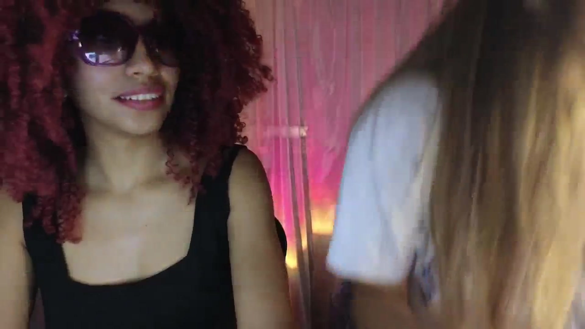 Gallery image thumbnail from Cofewithmilk's myfreecams stream on, 03/22/2025, 08:07 image 14 of 20