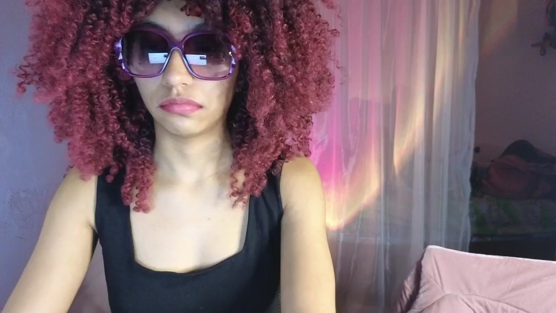 Gallery image thumbnail from Cofewithmilk's myfreecams stream on, 03/22/2025, 10:07 image 18 of 20