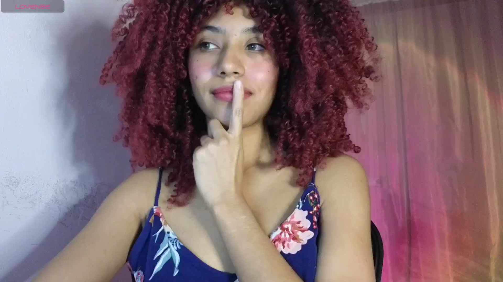 Gallery image thumbnail from Cofewithmilk's myfreecams stream on, 04/07/2025, 02:08 image 1 of 20