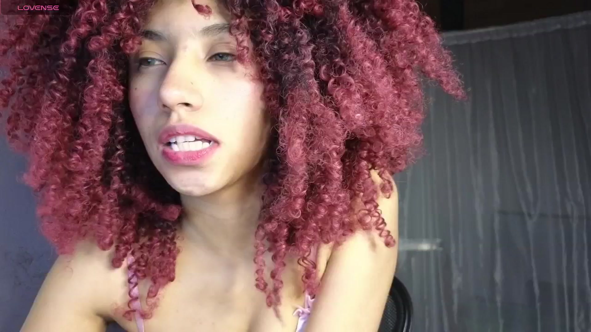 Gallery image thumbnail from Cofewithmilk's myfreecams stream on, 04/19/2025, 08:17 image 4 of 20