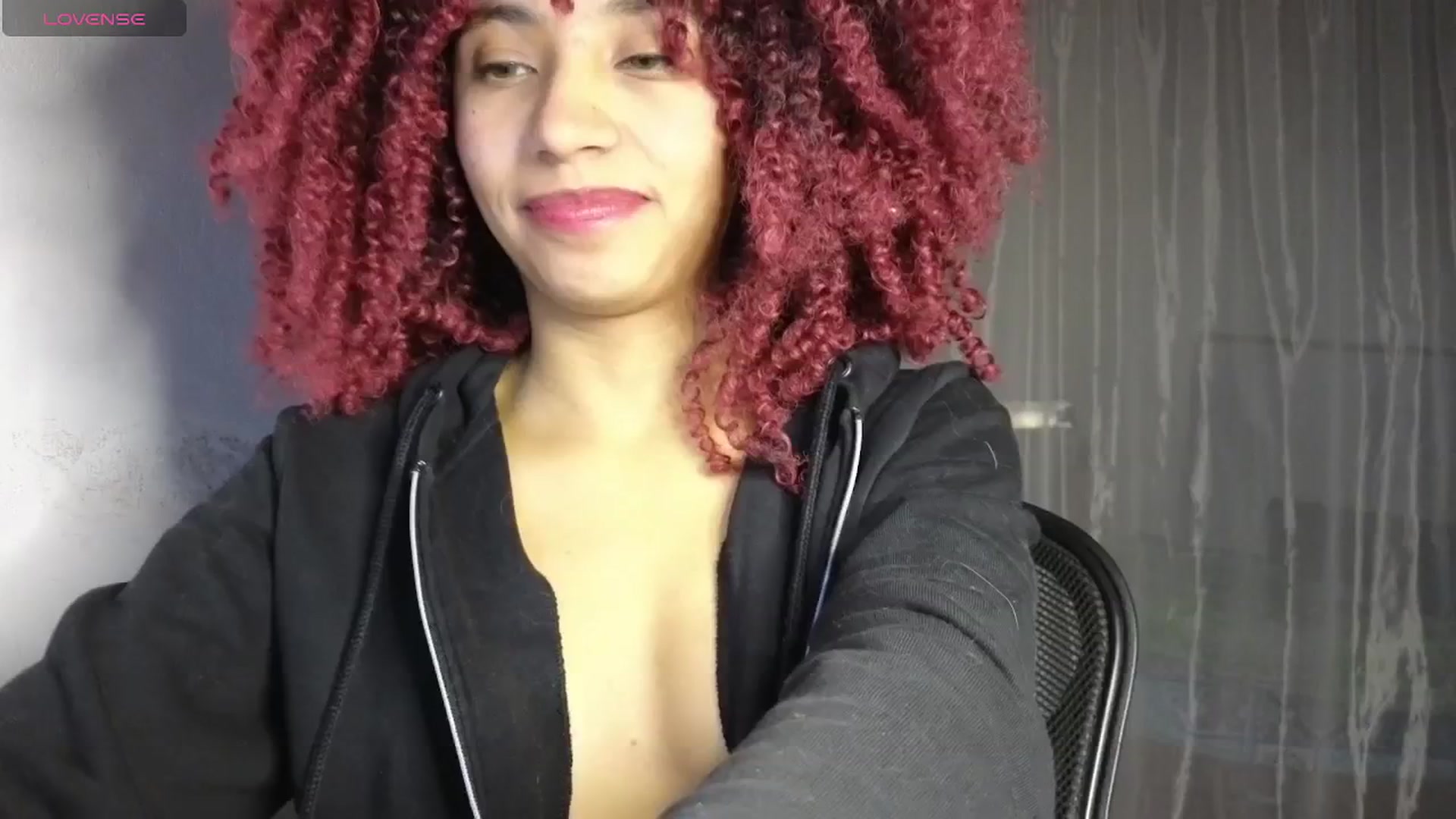 Gallery image thumbnail from Cofewithmilk's myfreecams stream on, 04/19/2025, 08:17 image 11 of 20