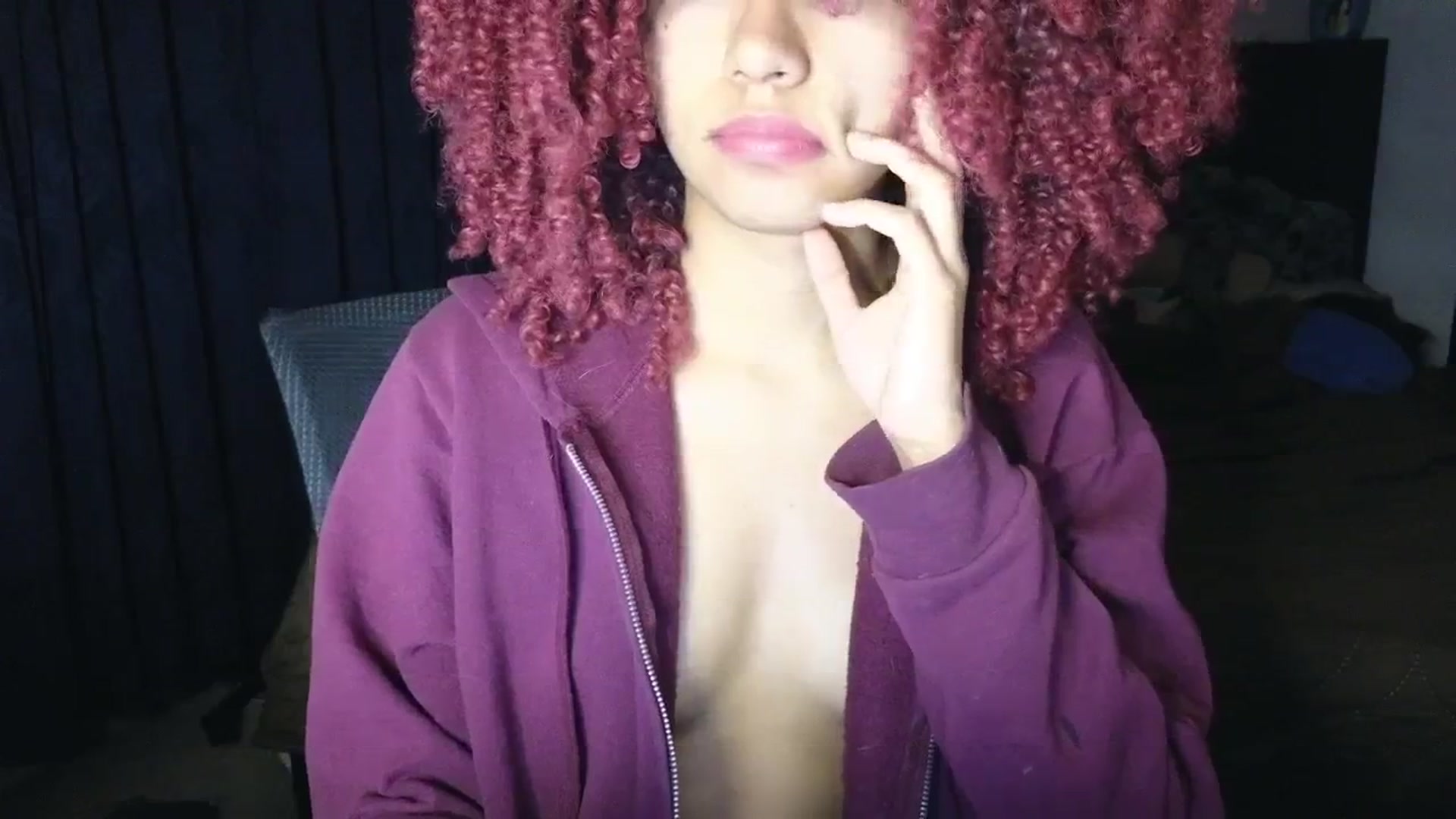 Gallery image thumbnail from Cofewithmilk's myfreecams stream on, 08/22/2025, 07:05 image 17 of 20