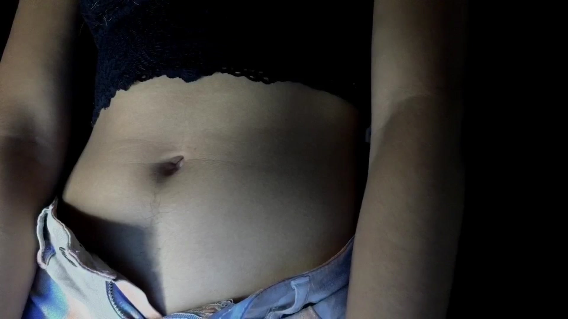 Gallery image thumbnail from Cofewithmilk's myfreecams stream on, 09/21/2025, 02:29 image 9 of 20