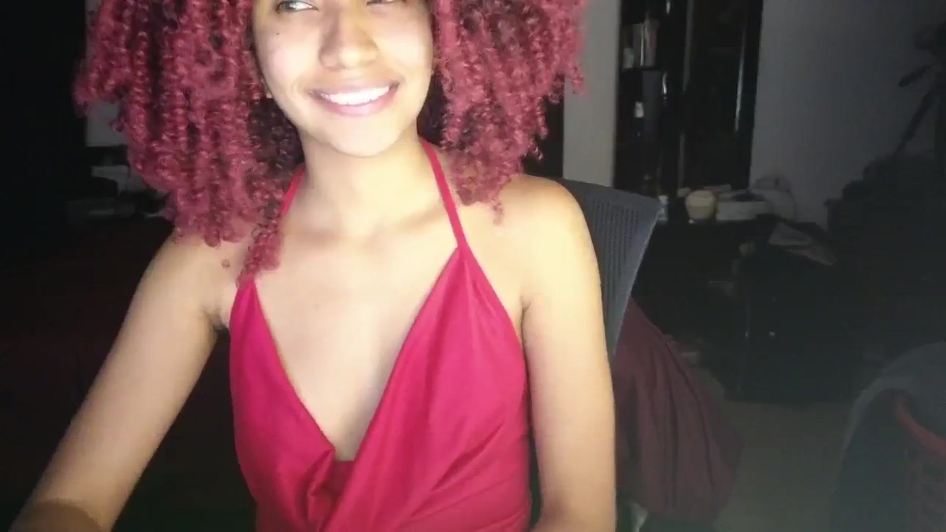 Gallery image thumbnail from Cofewithmilk's myfreecams stream on, 10/04/2025, 07:46 image 10 of 20