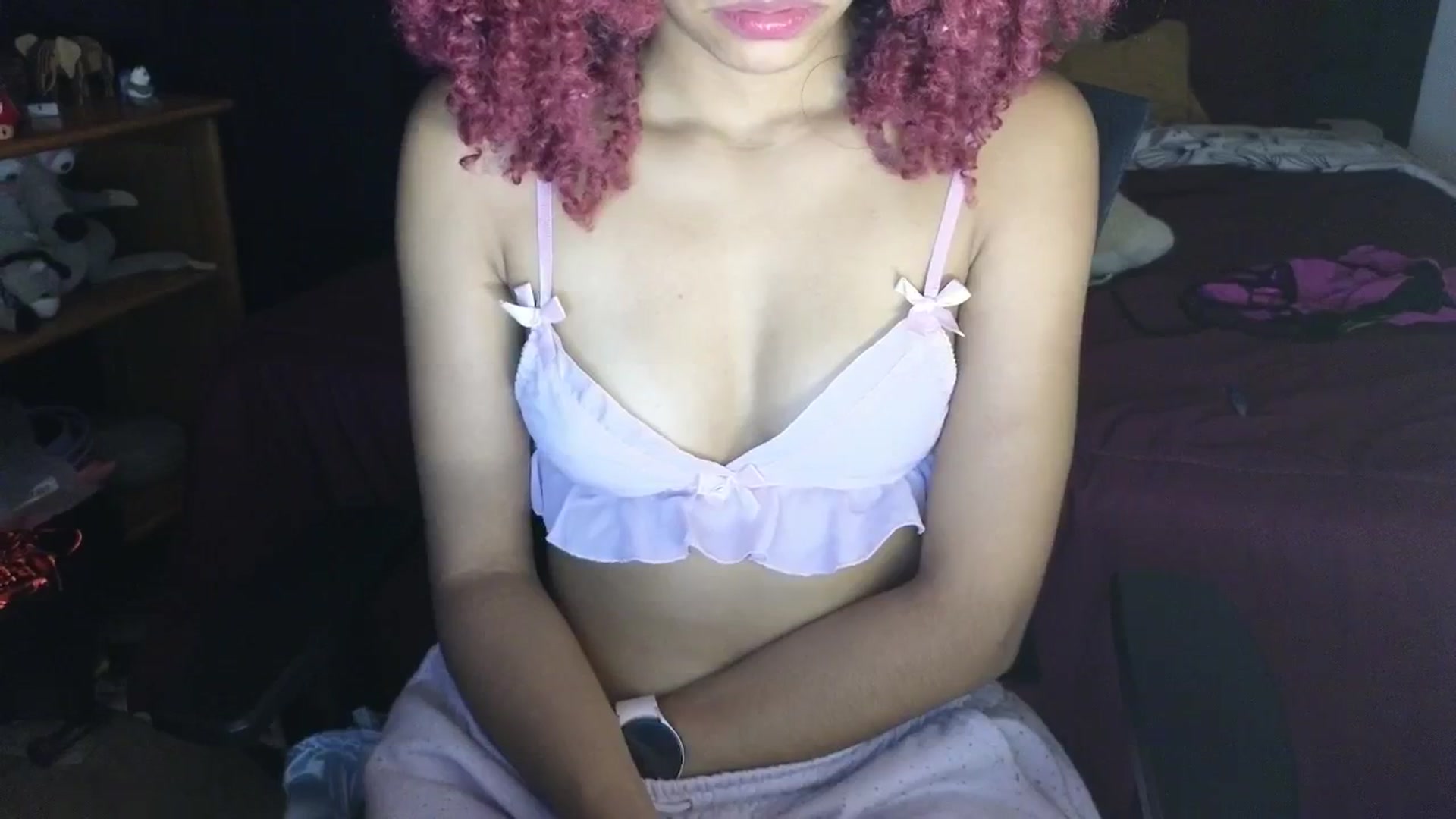 Gallery image thumbnail from Cofewithmilk's myfreecams stream on, 10/10/2025, 24:04 image 16 of 20