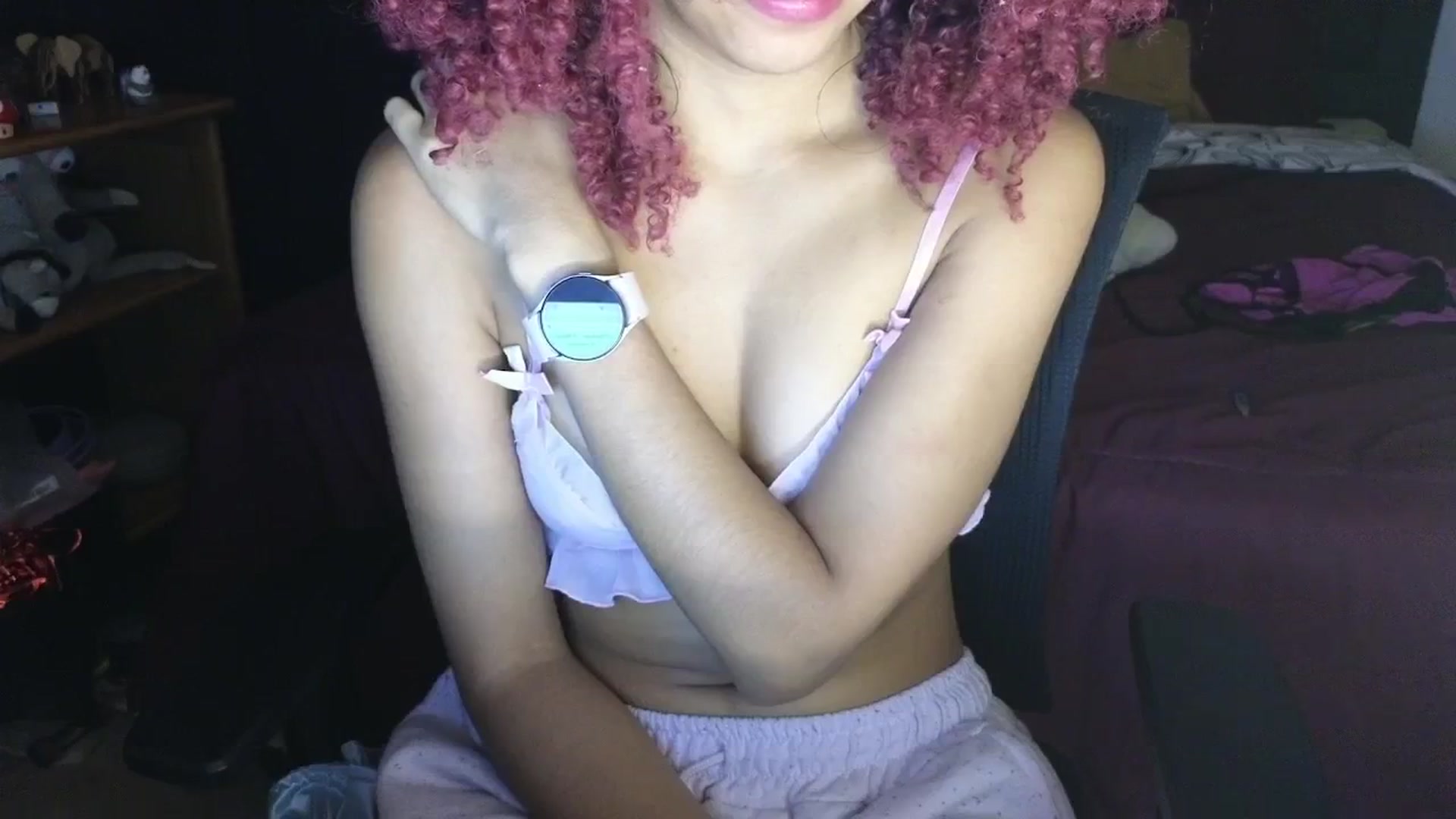 Gallery image thumbnail from Cofewithmilk's myfreecams stream on, 10/10/2025, 24:04 image 12 of 20