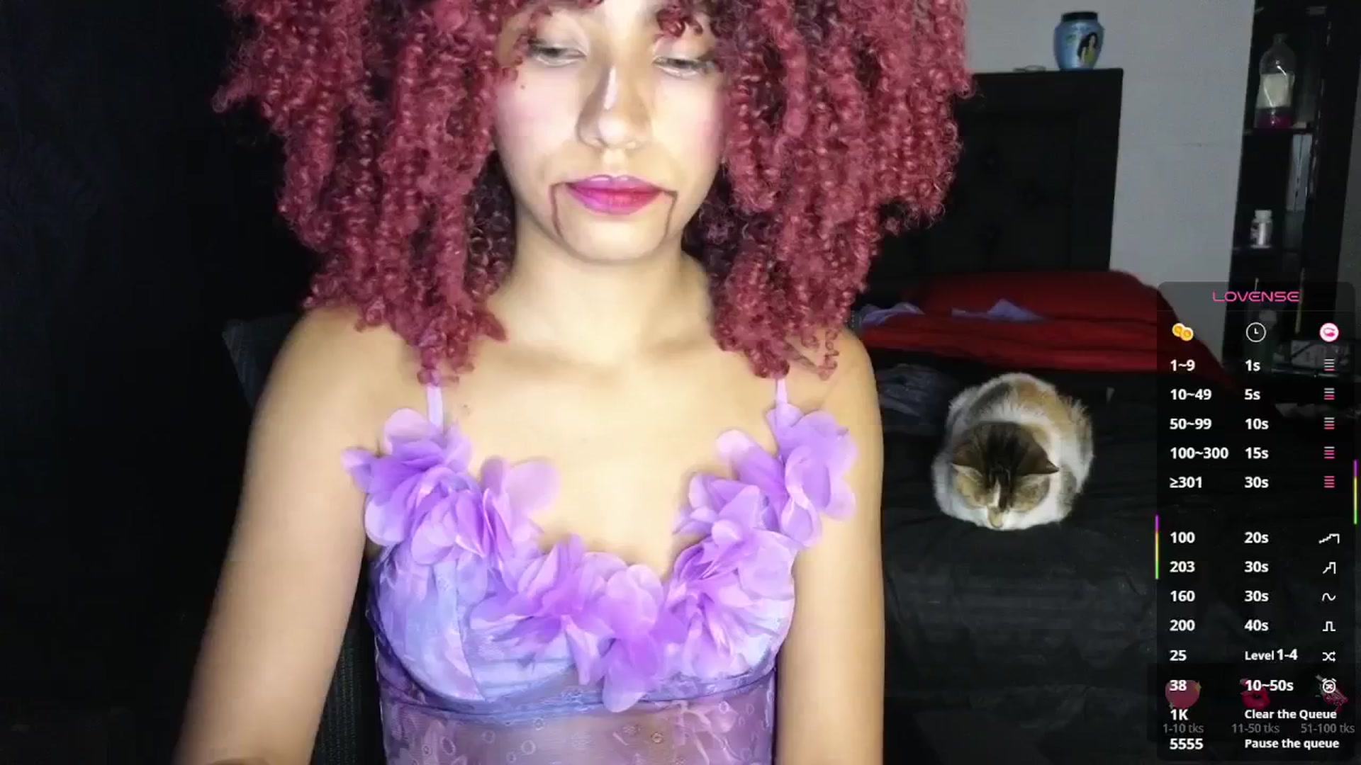 Gallery image thumbnail from Cofewithmilk's myfreecams stream on, 10/19/2025, 08:38 image 6 of 20