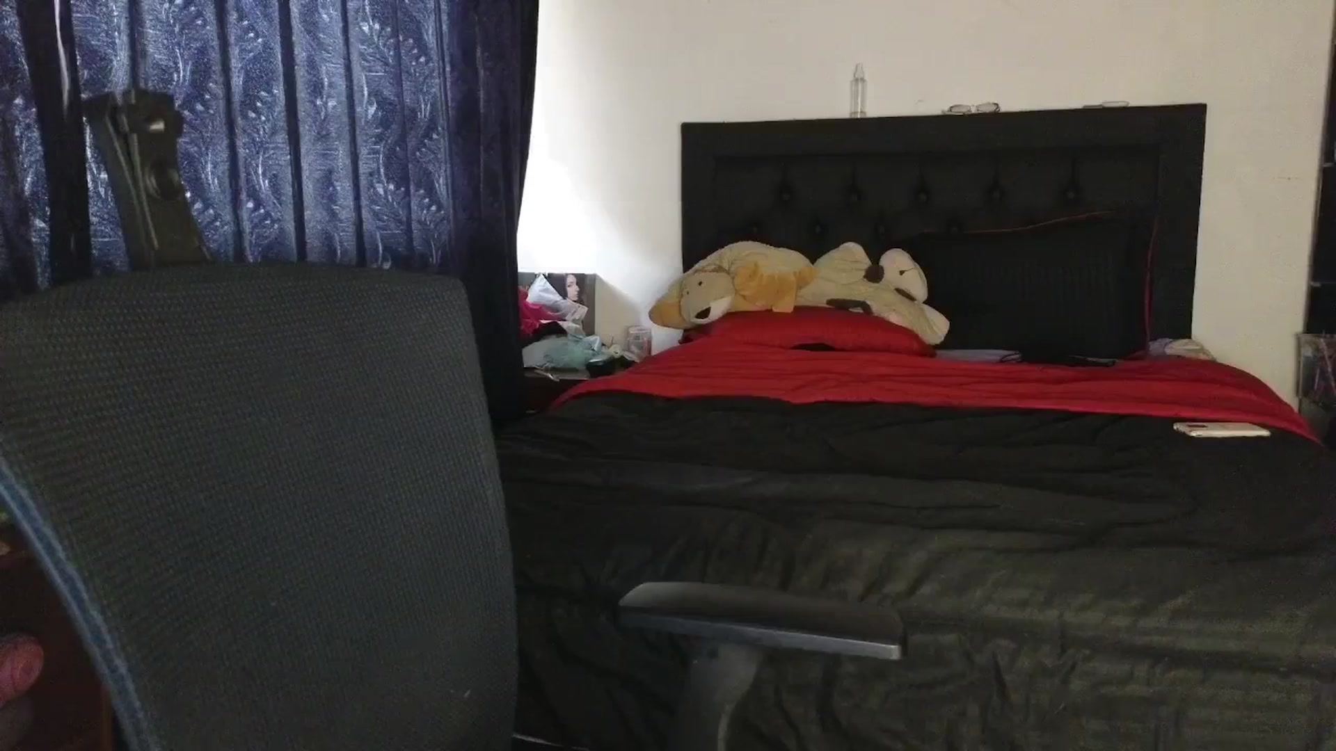 Gallery image thumbnail from Cofewithmilk's myfreecams stream on, 11/05/2025, 11:15 image 5 of 20